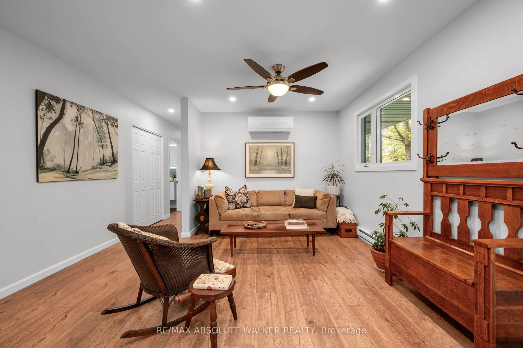 1679 Century Road E