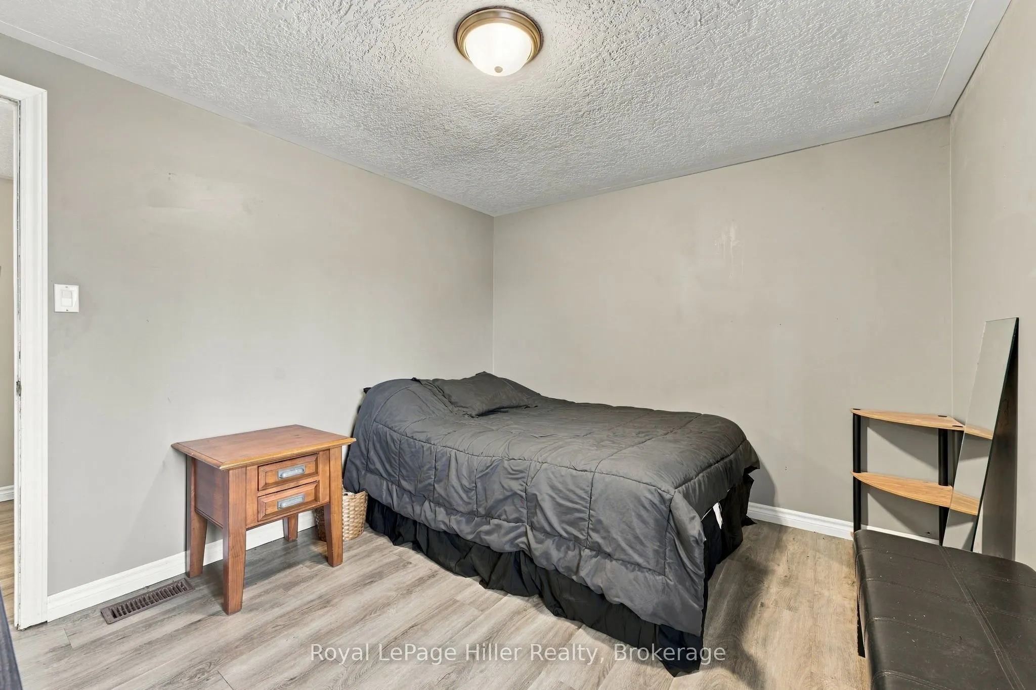 133 Braemar Crescent