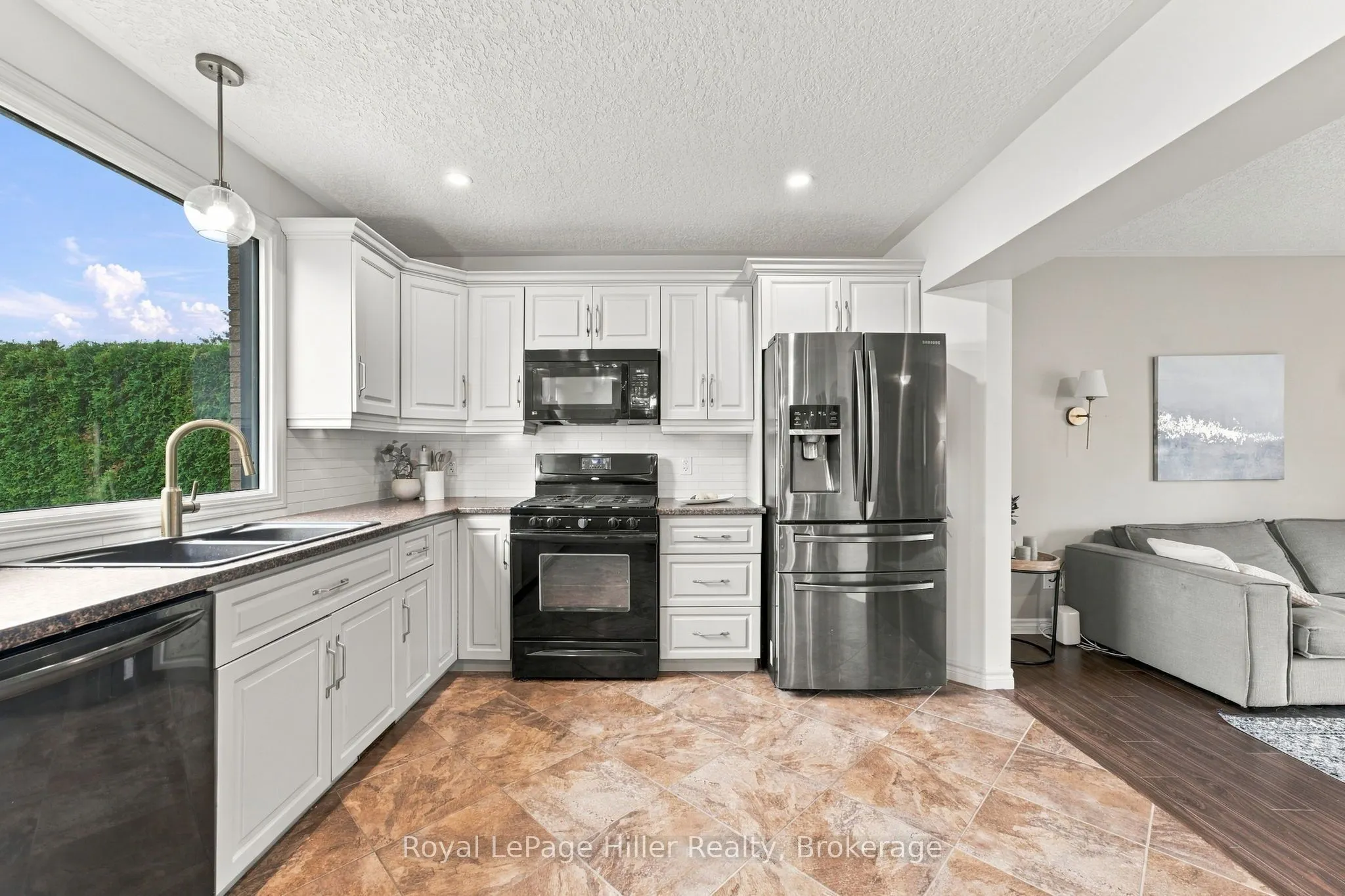133 Braemar Crescent