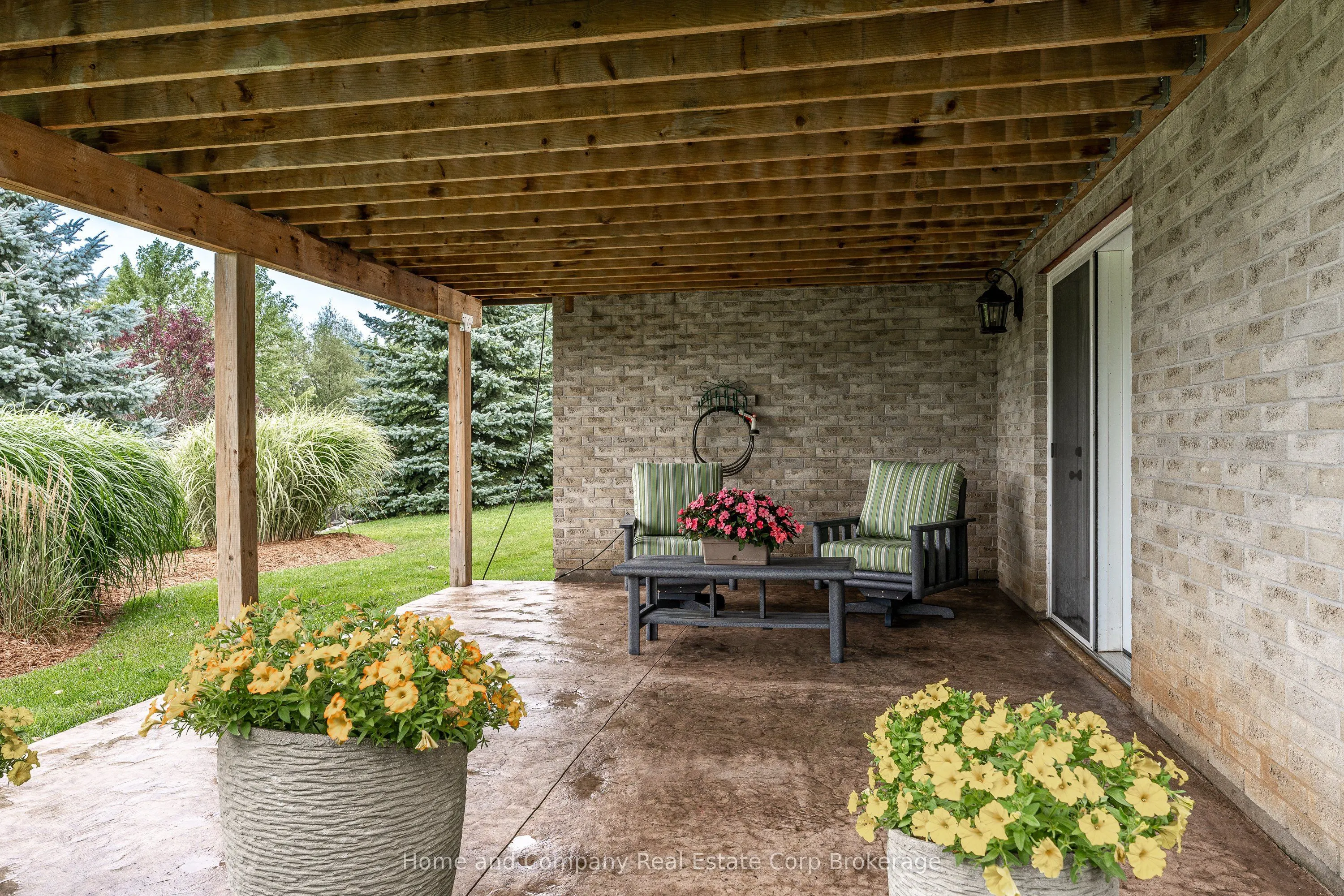 5 Ridgewood Crescent