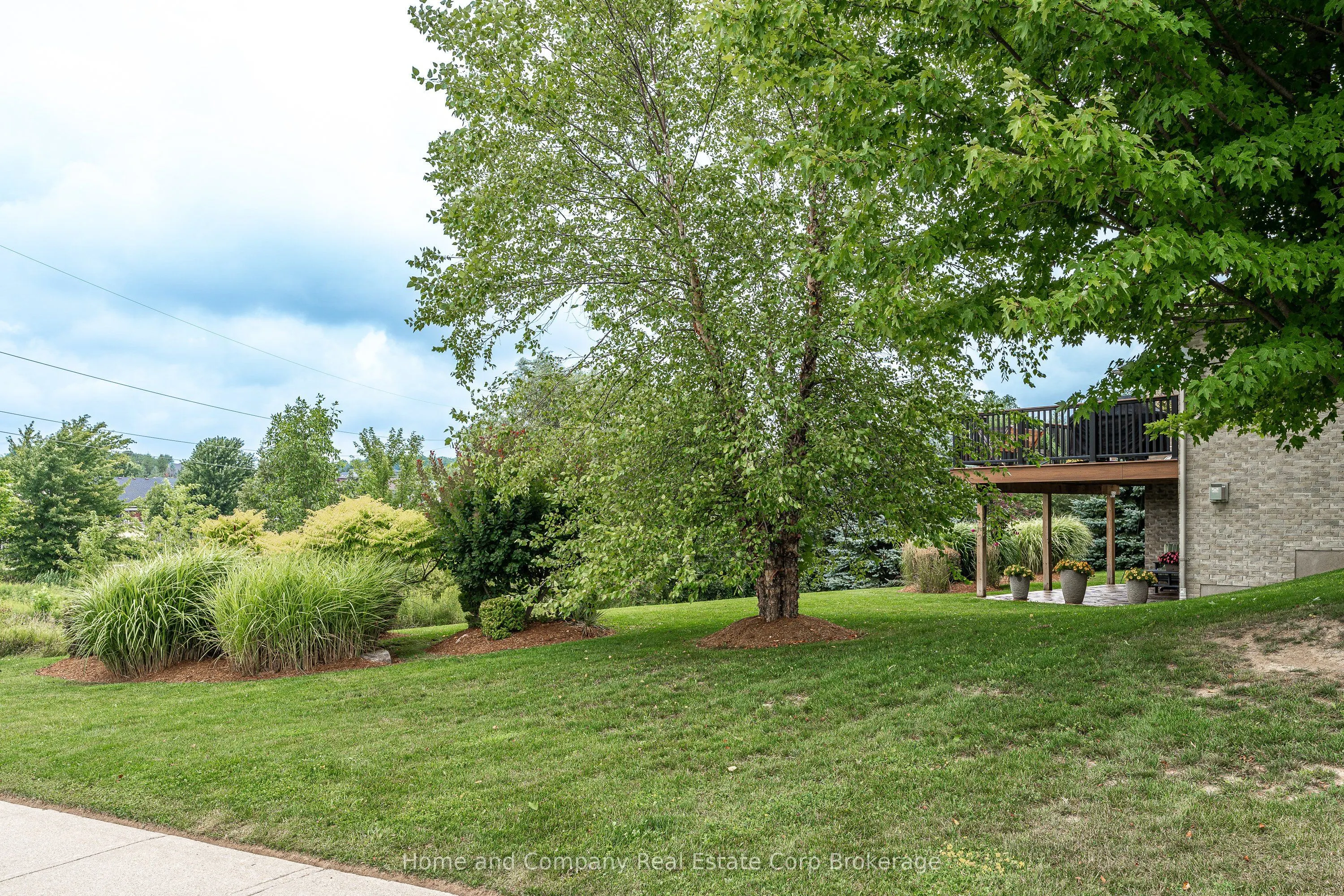 5 Ridgewood Crescent