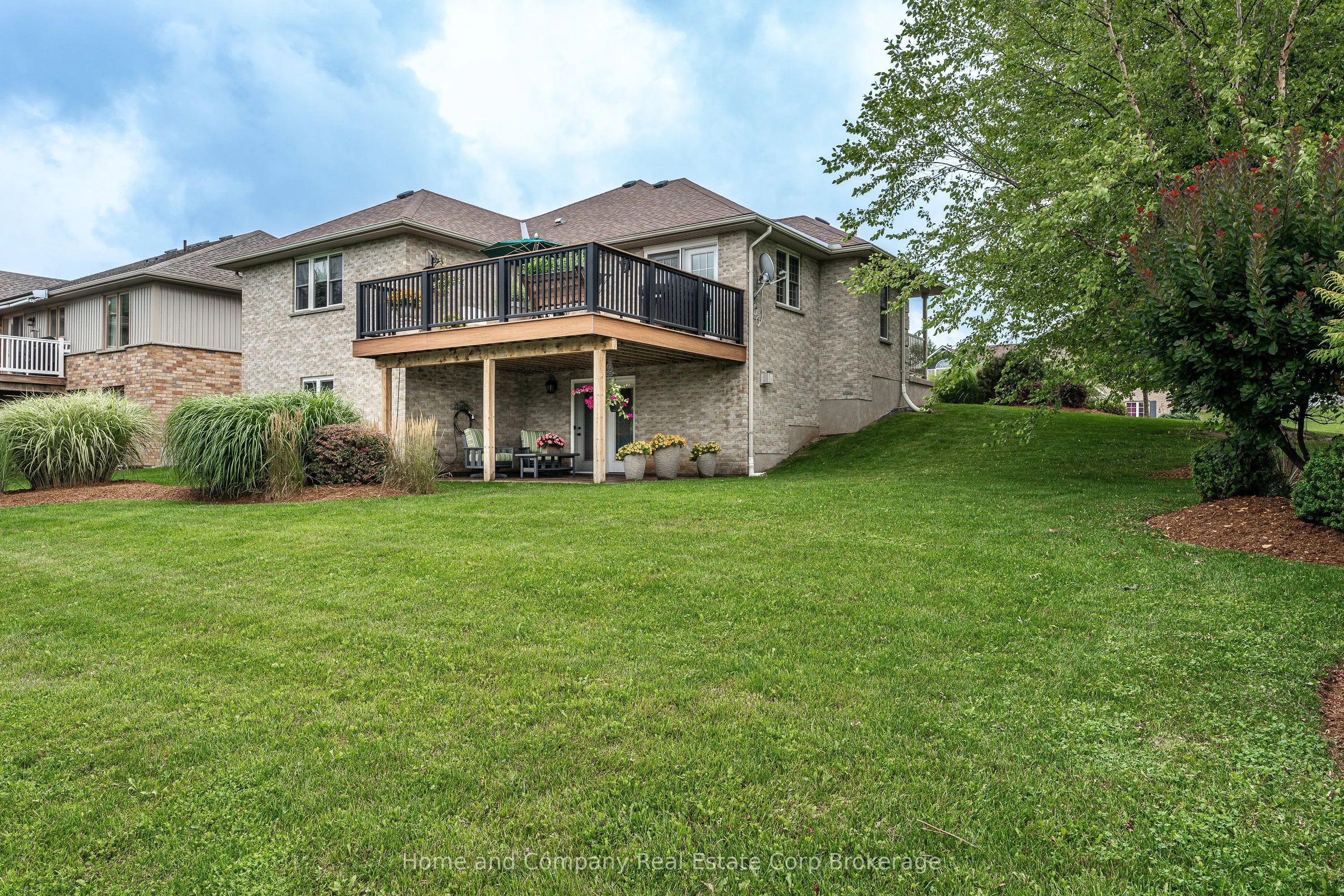 5 Ridgewood Crescent