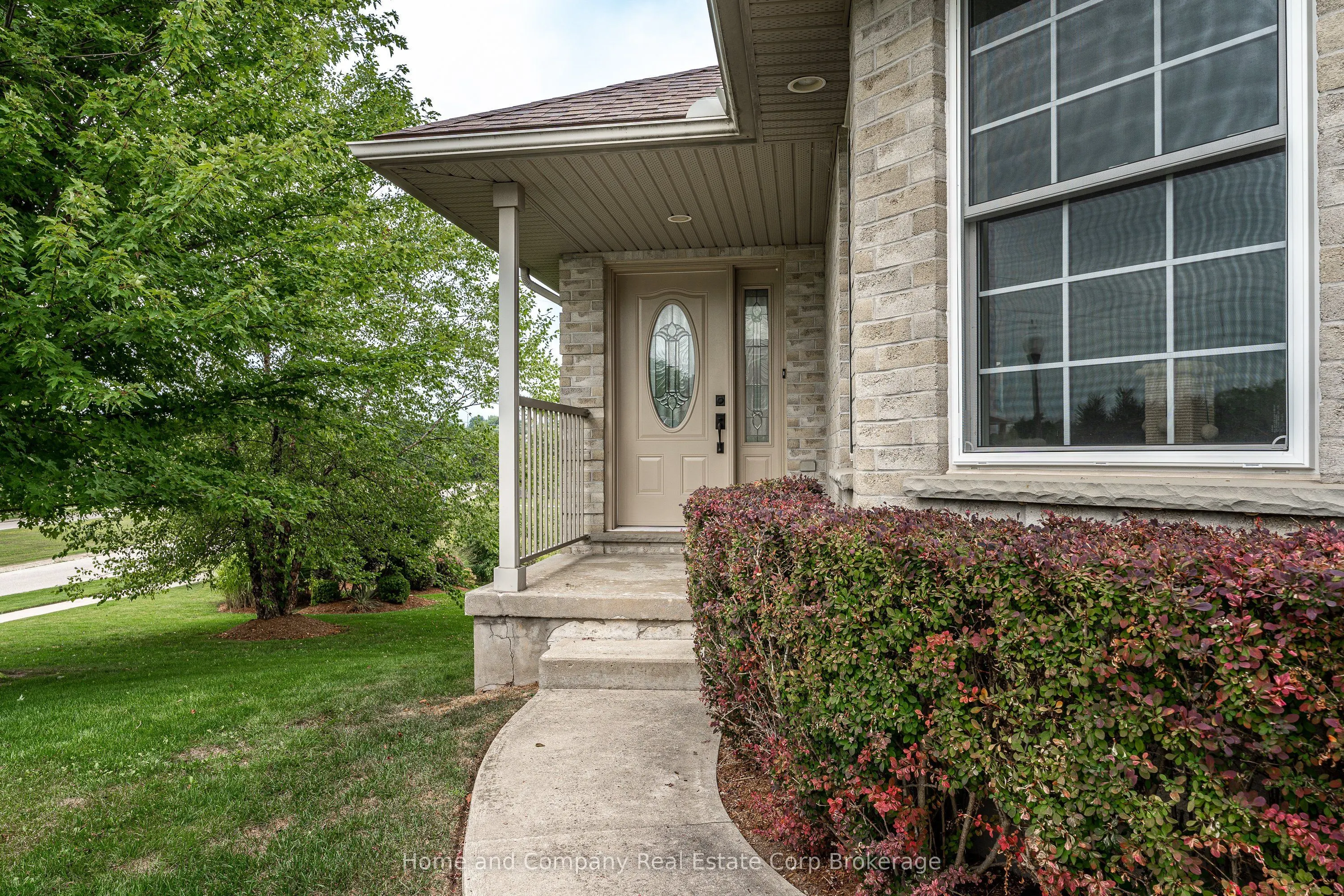 5 Ridgewood Crescent