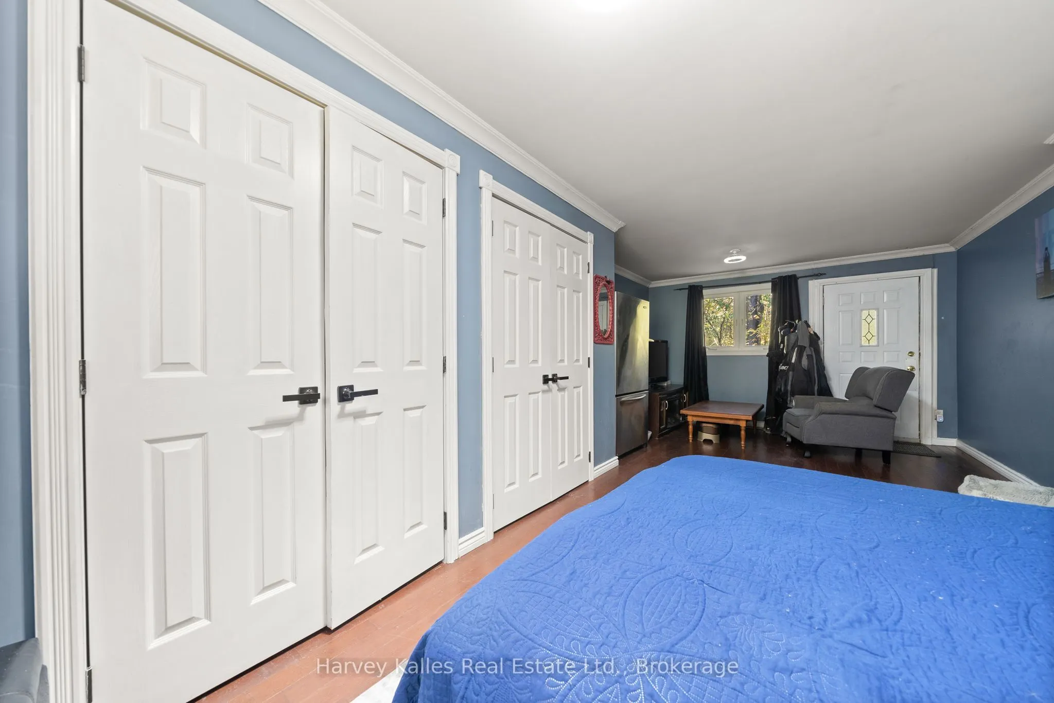 12130 Loyalist Parkway