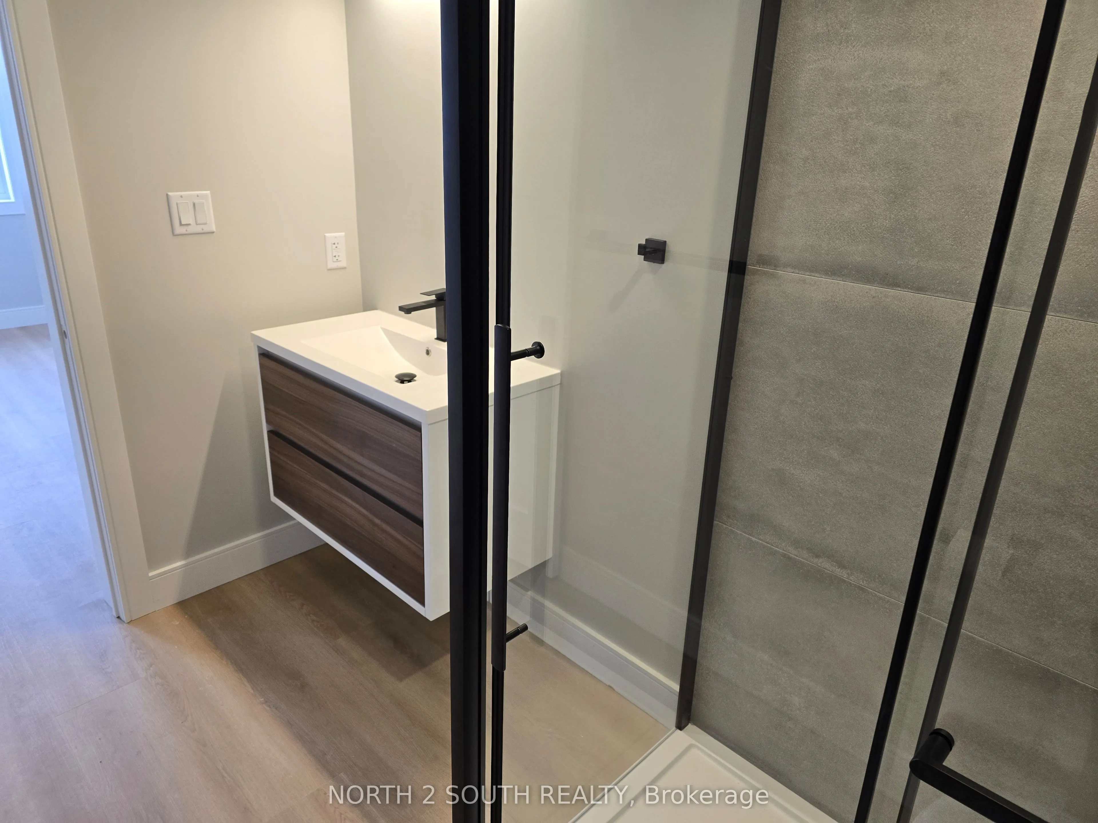 241 Darling Street #1