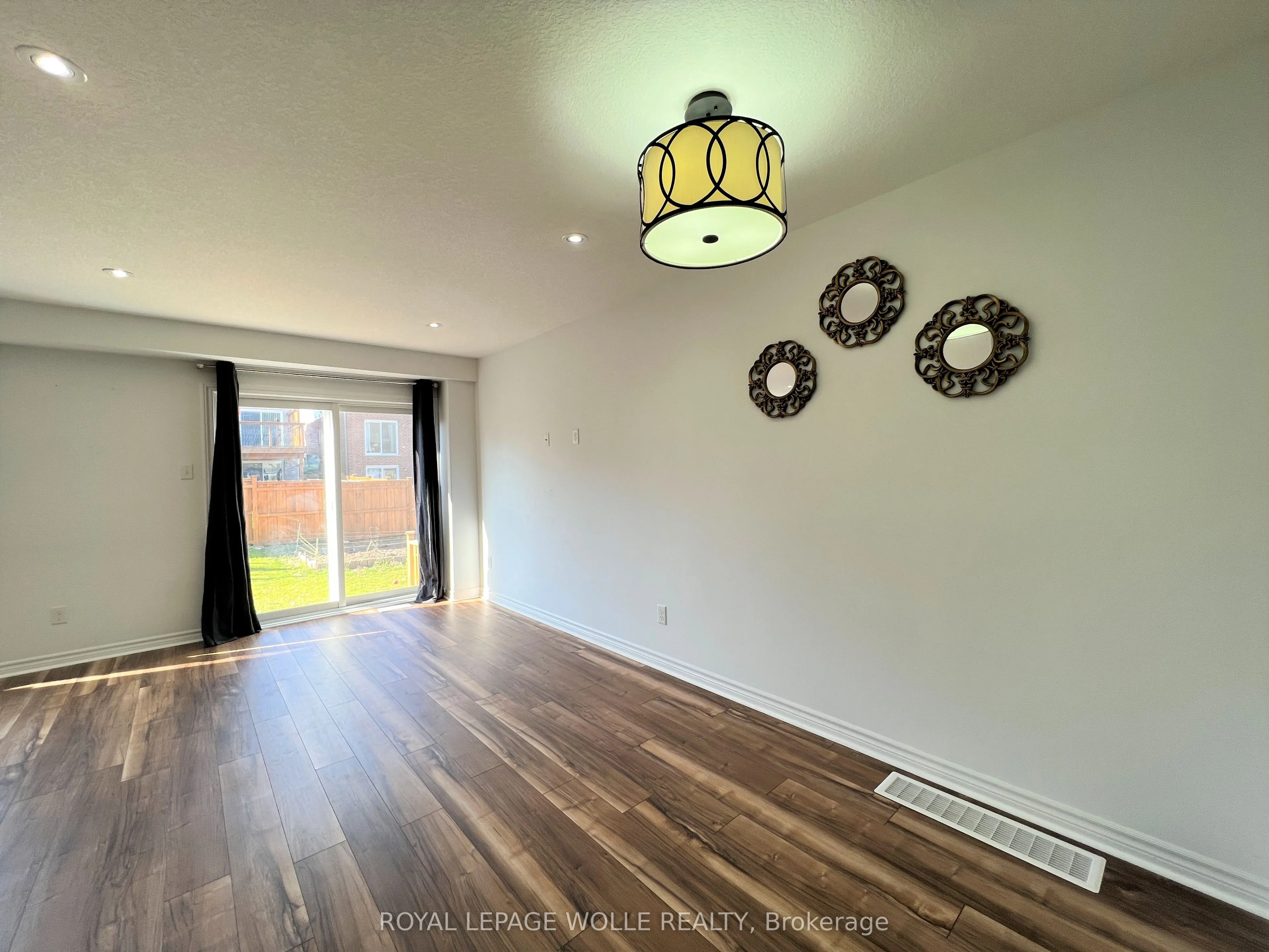 46 Renfrew Street
