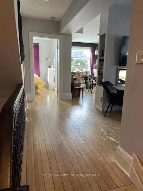 324 George Street #2