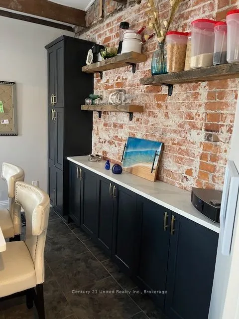 324 George Street #2
