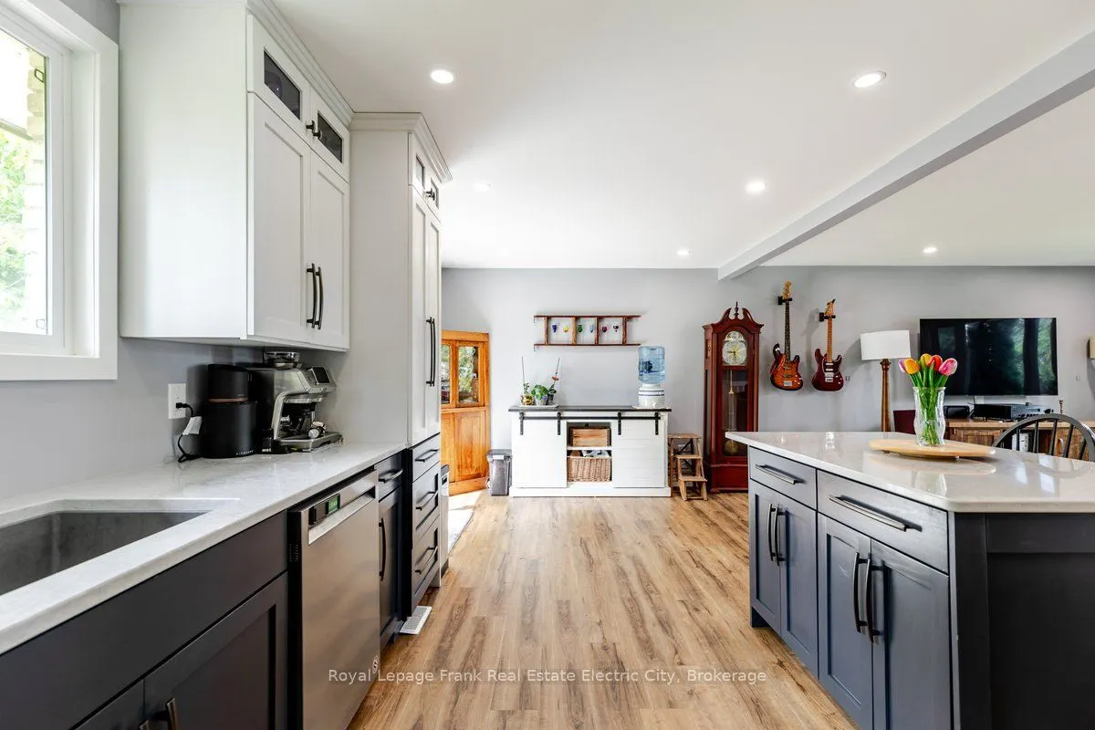 931 Golfview Road