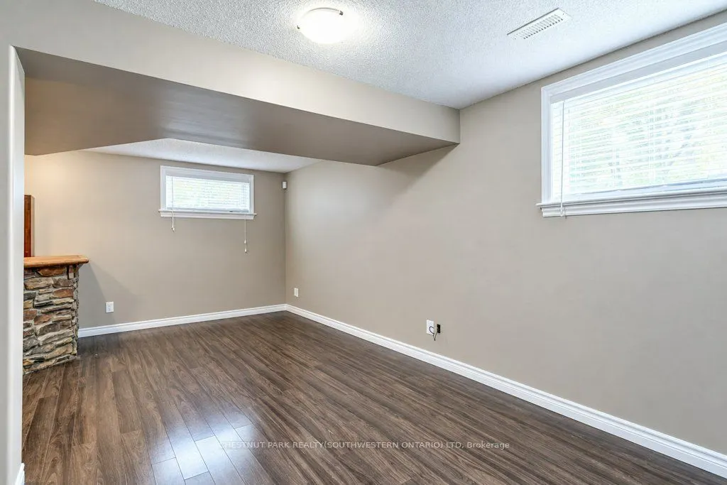 1651 Crimson Crescent
