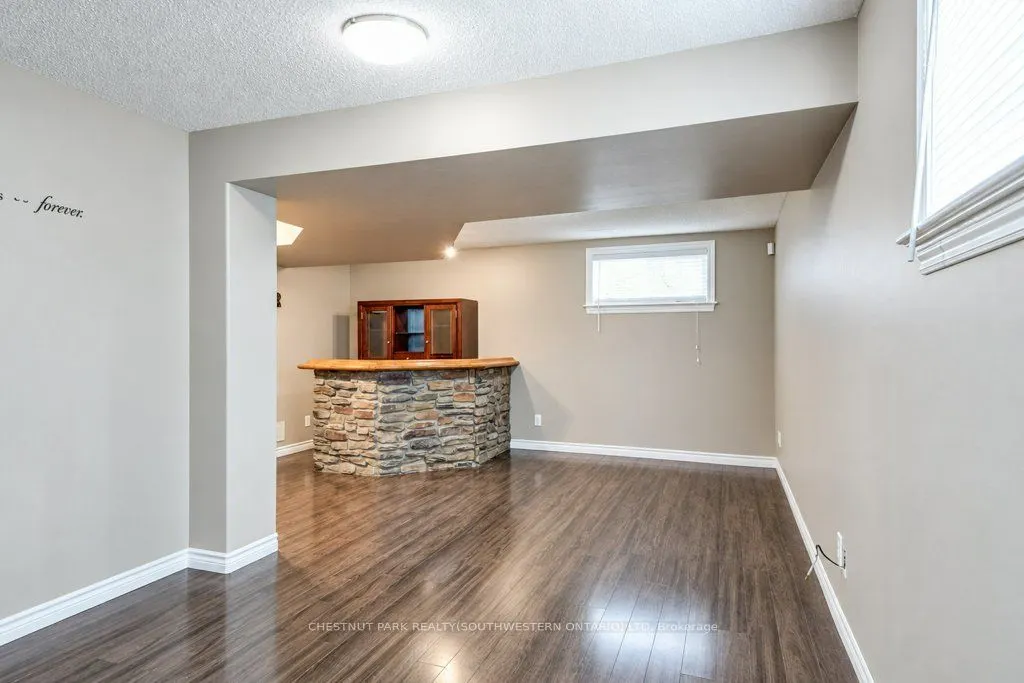 1651 Crimson Crescent