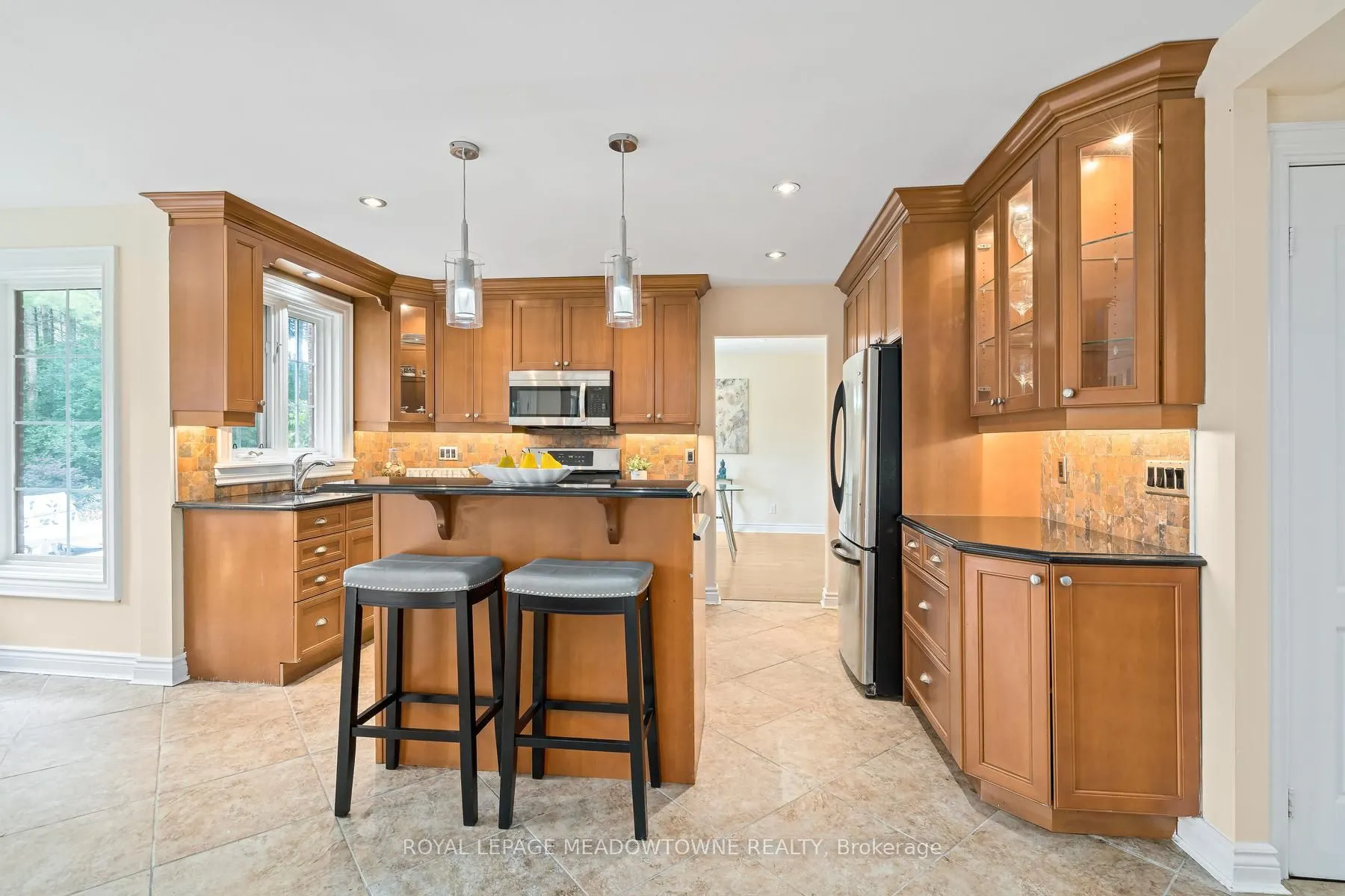 4 Pine Ridge Road