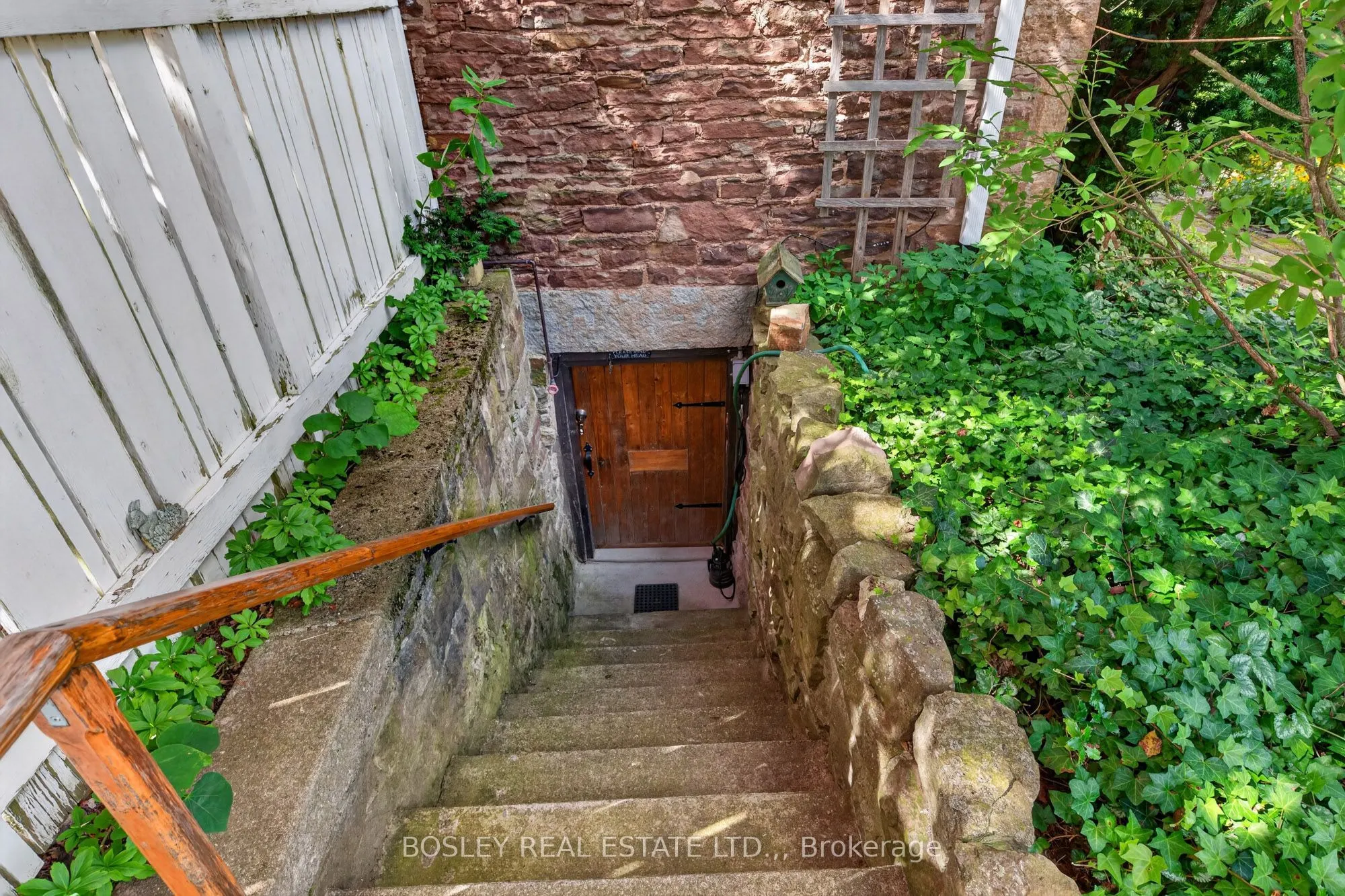77 BRADLEY Street