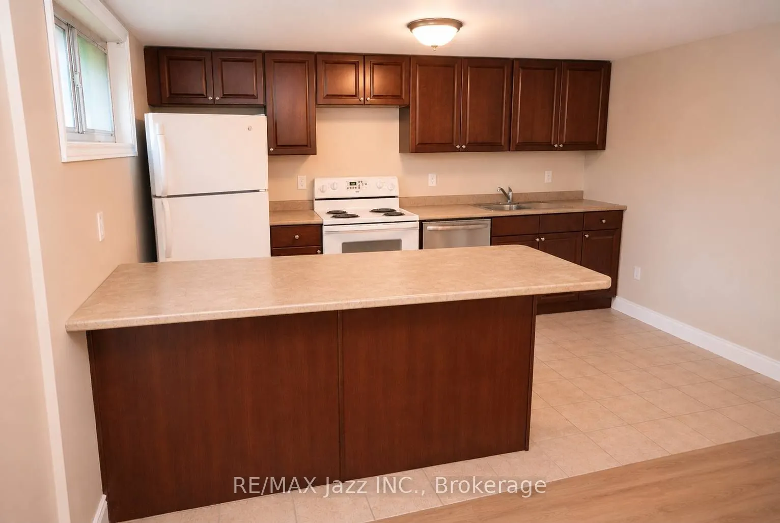 624 Stewart Street #B