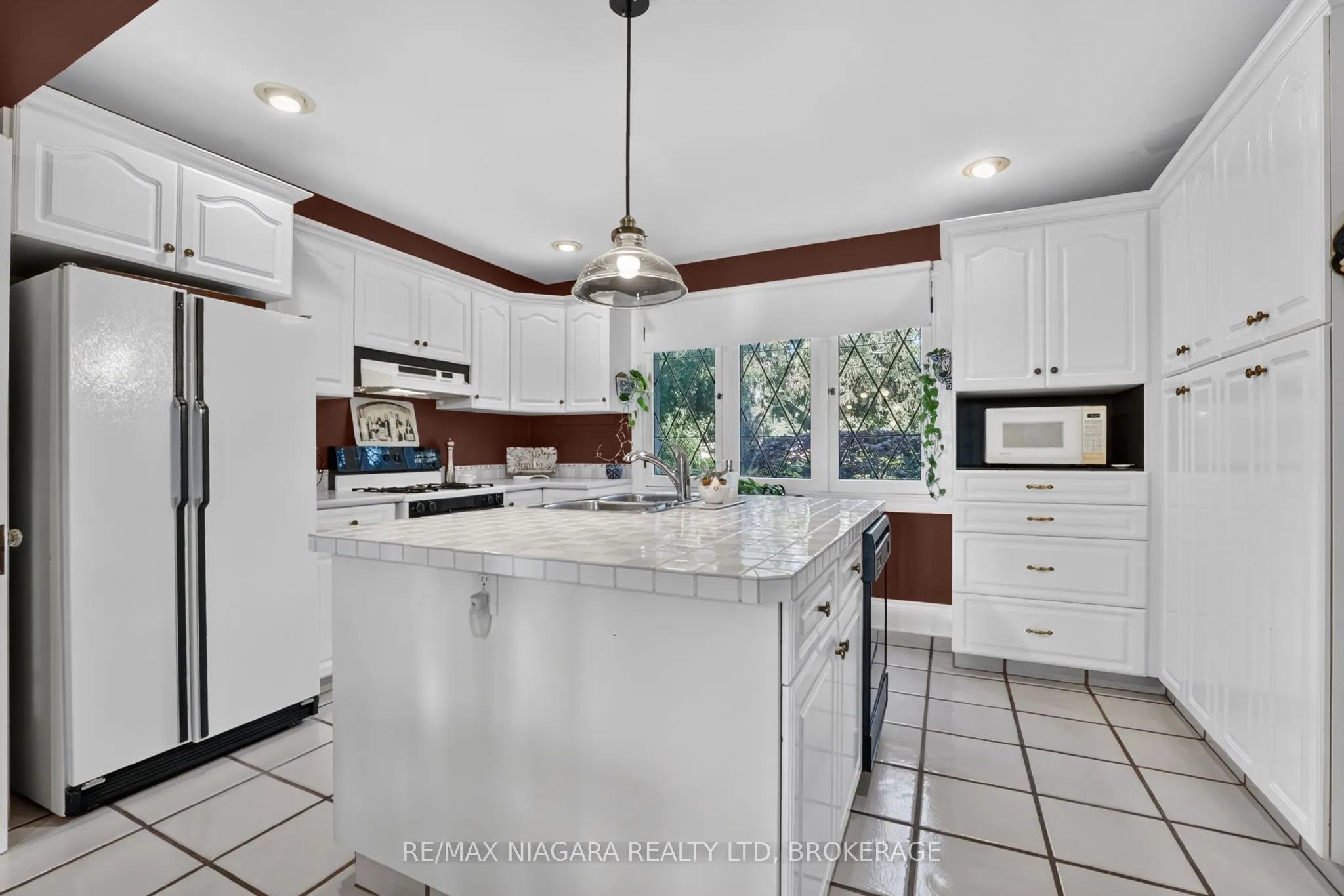 1577 Gregory Road