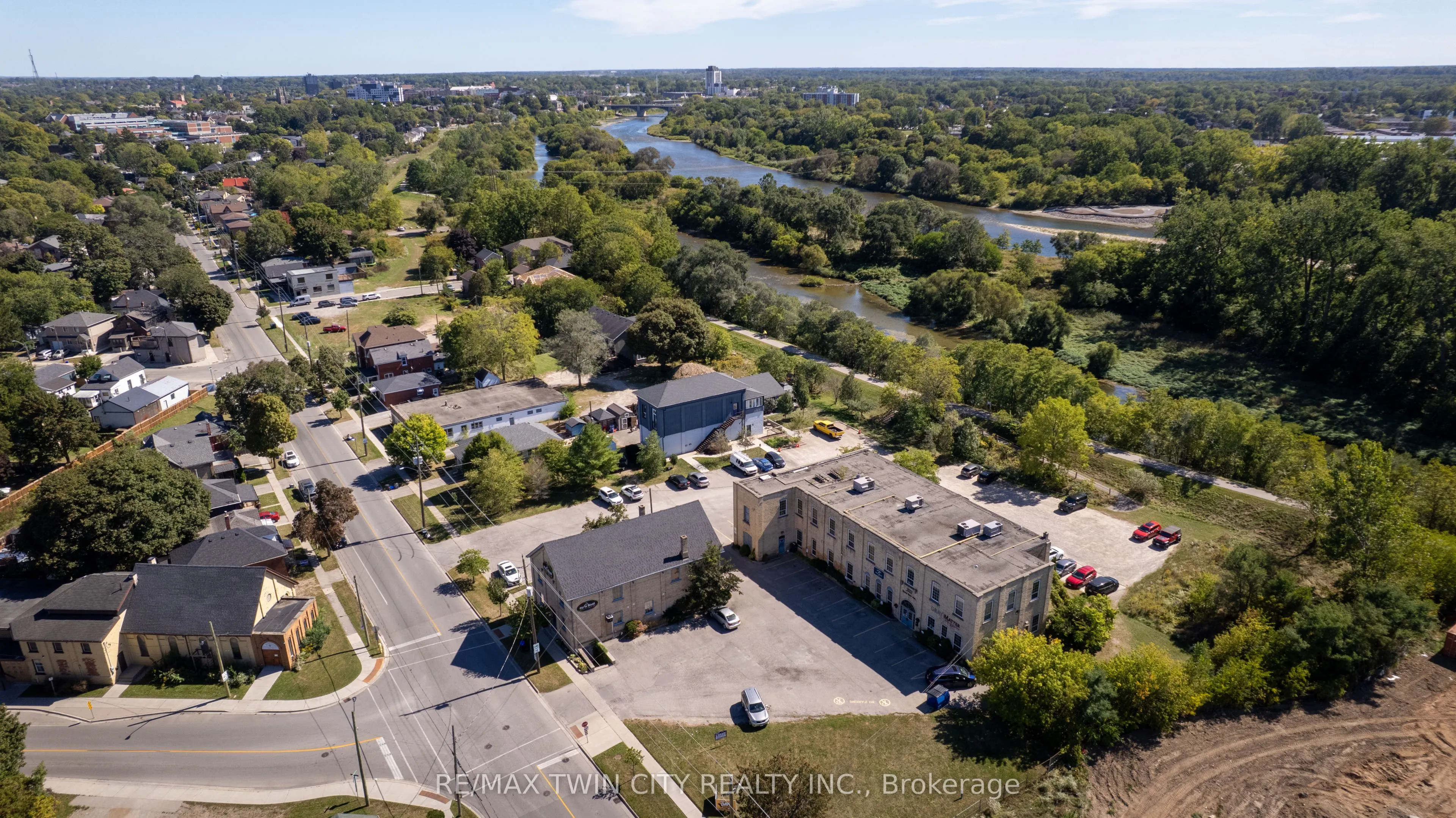 200 Grand River Avenue #Back