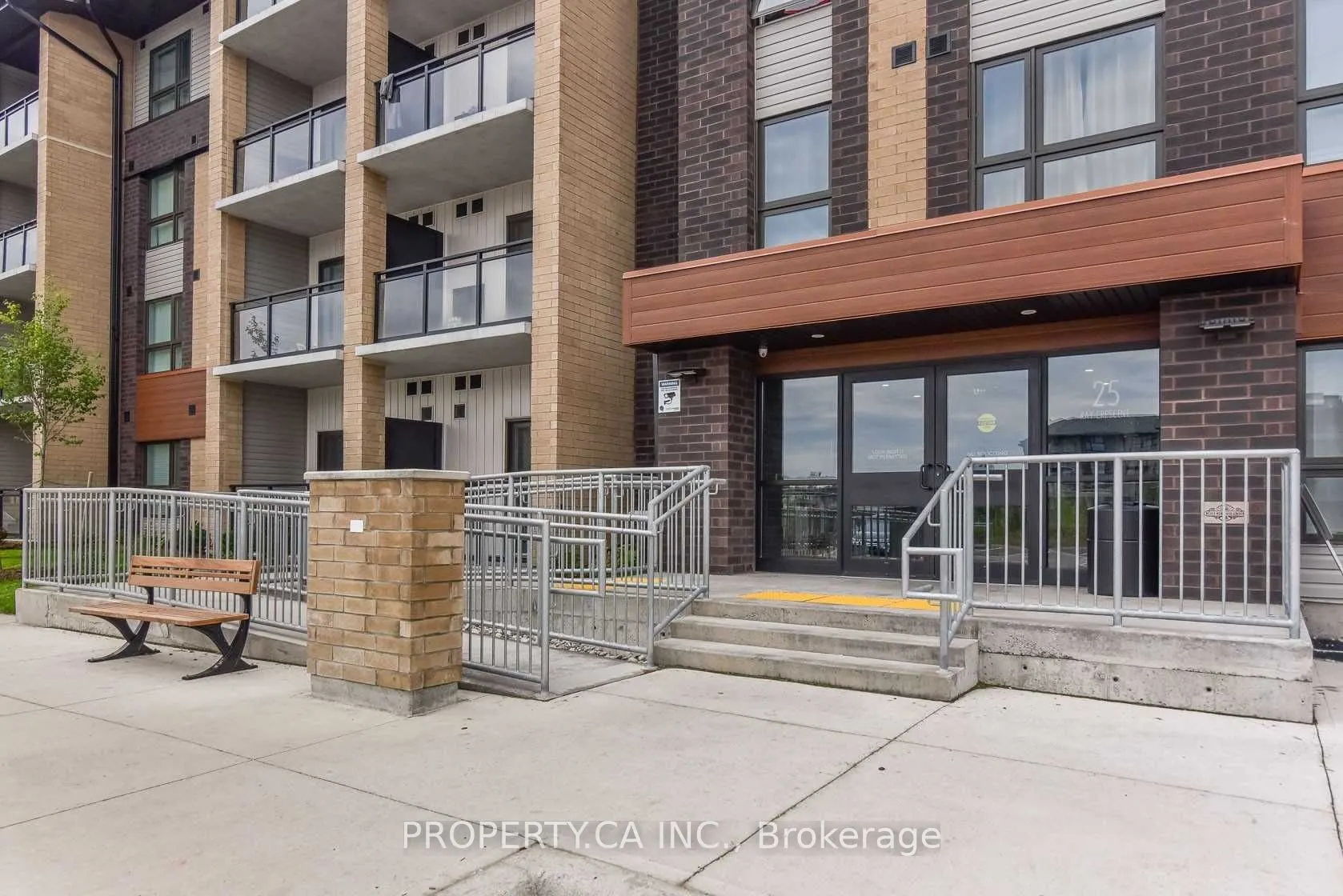 25 Kay Crescent #301