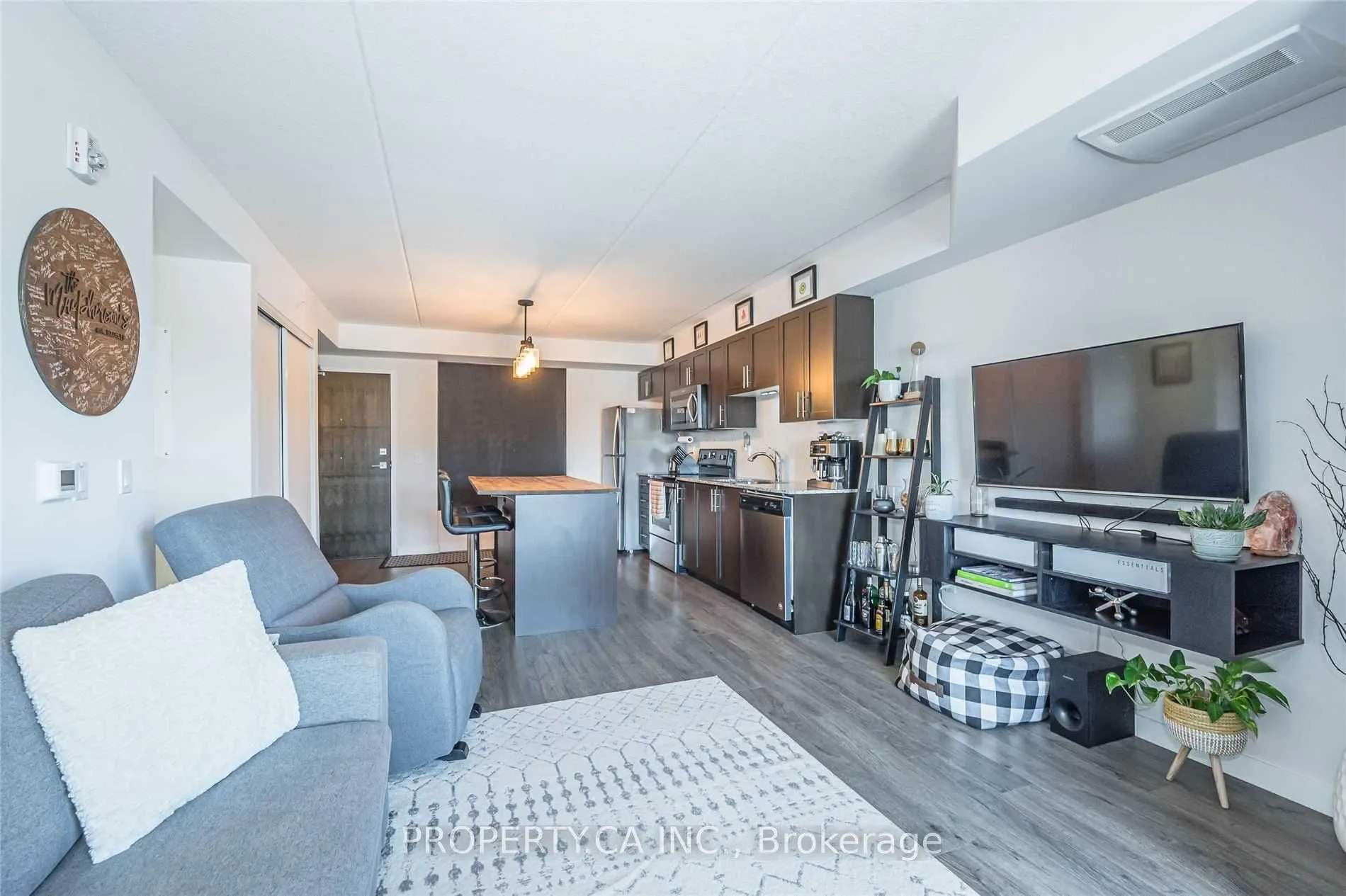 25 Kay Crescent #301