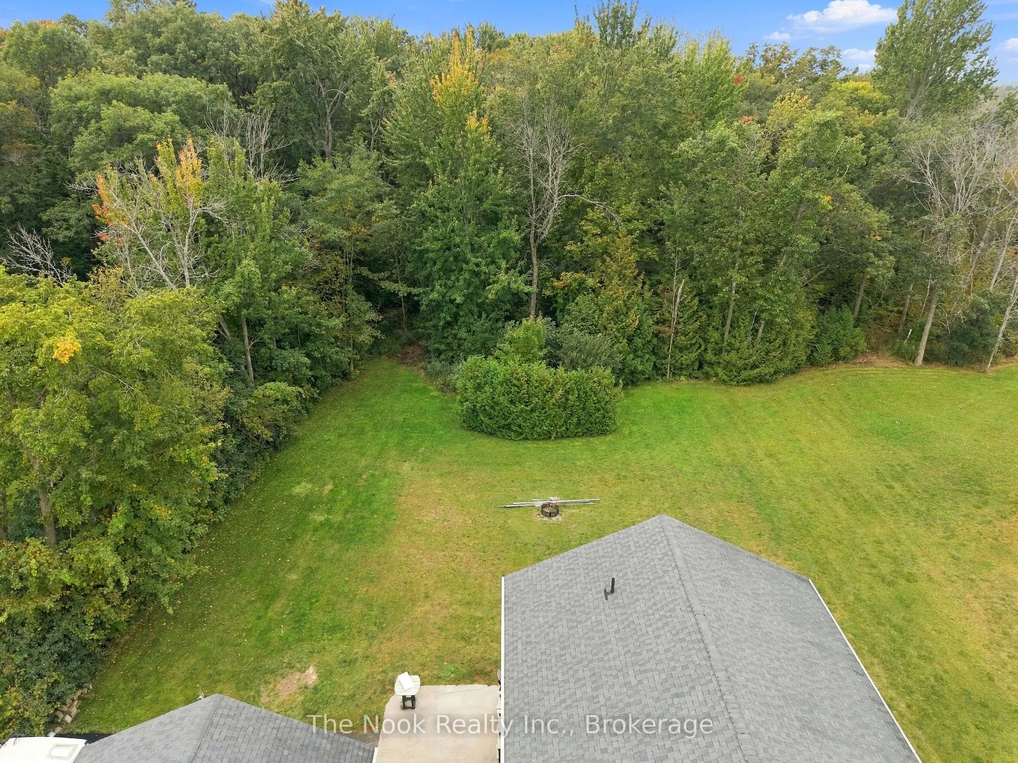 21611 Loyalist Parkway