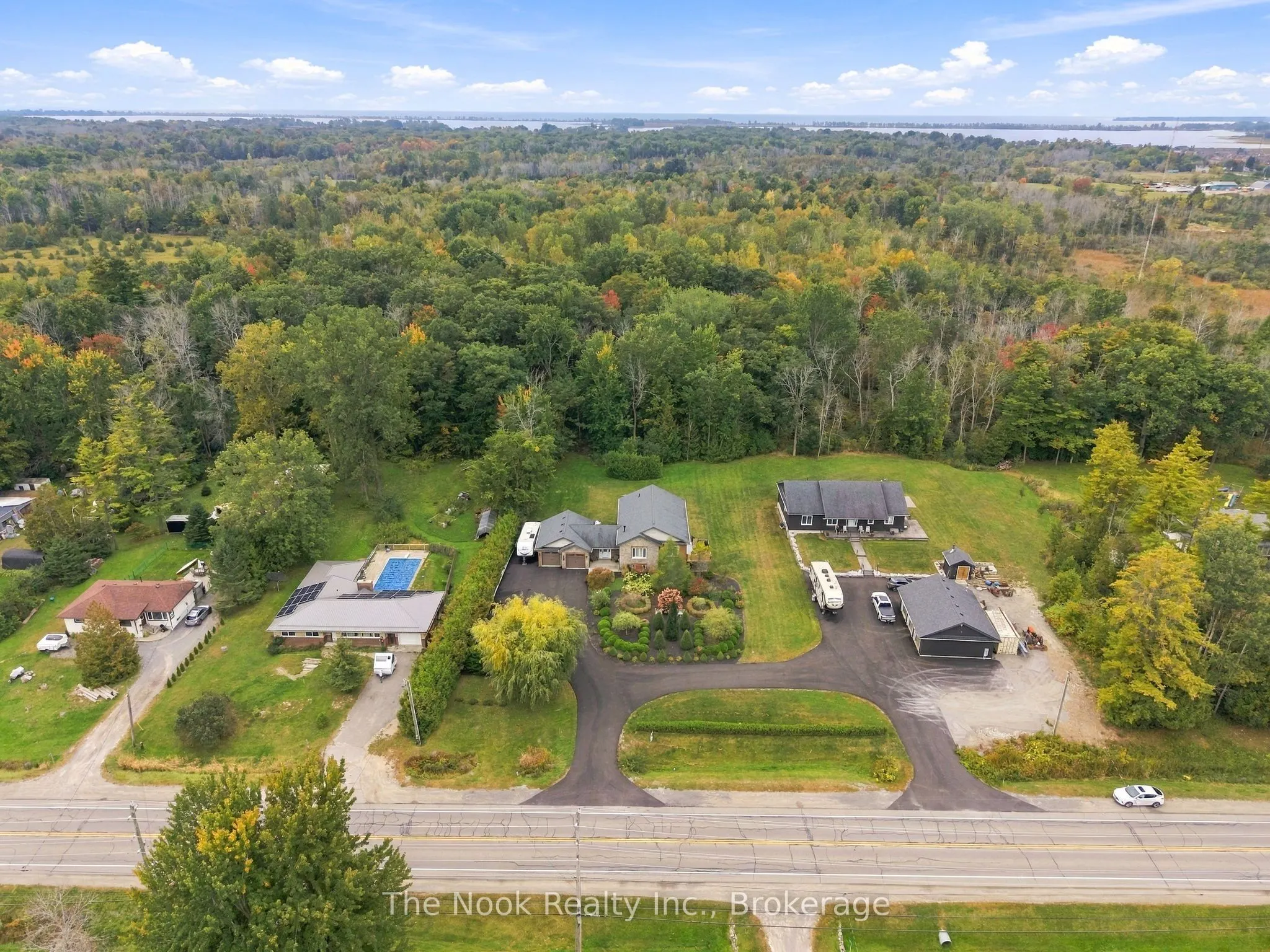 21611 Loyalist Parkway