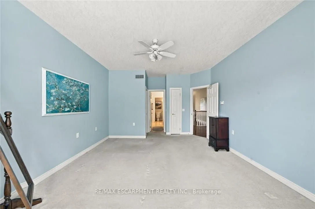 500 Lakeview Drive #9