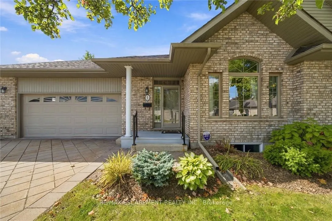 500 Lakeview Drive #9