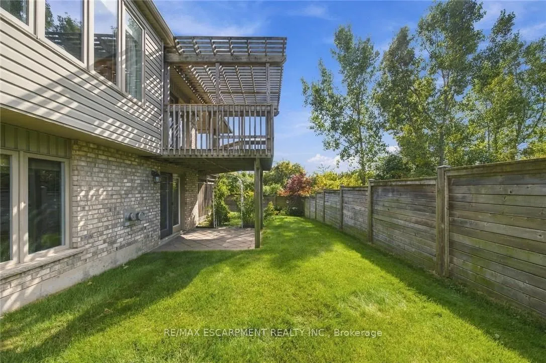 500 Lakeview Drive #9