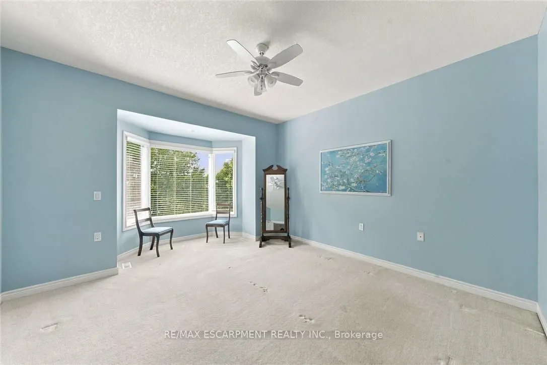 500 Lakeview Drive #9