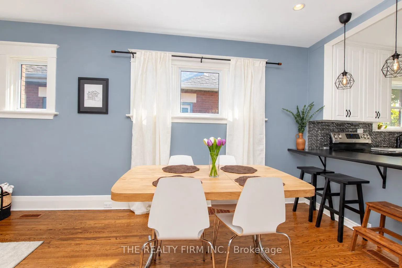 117 Thornton Avenue