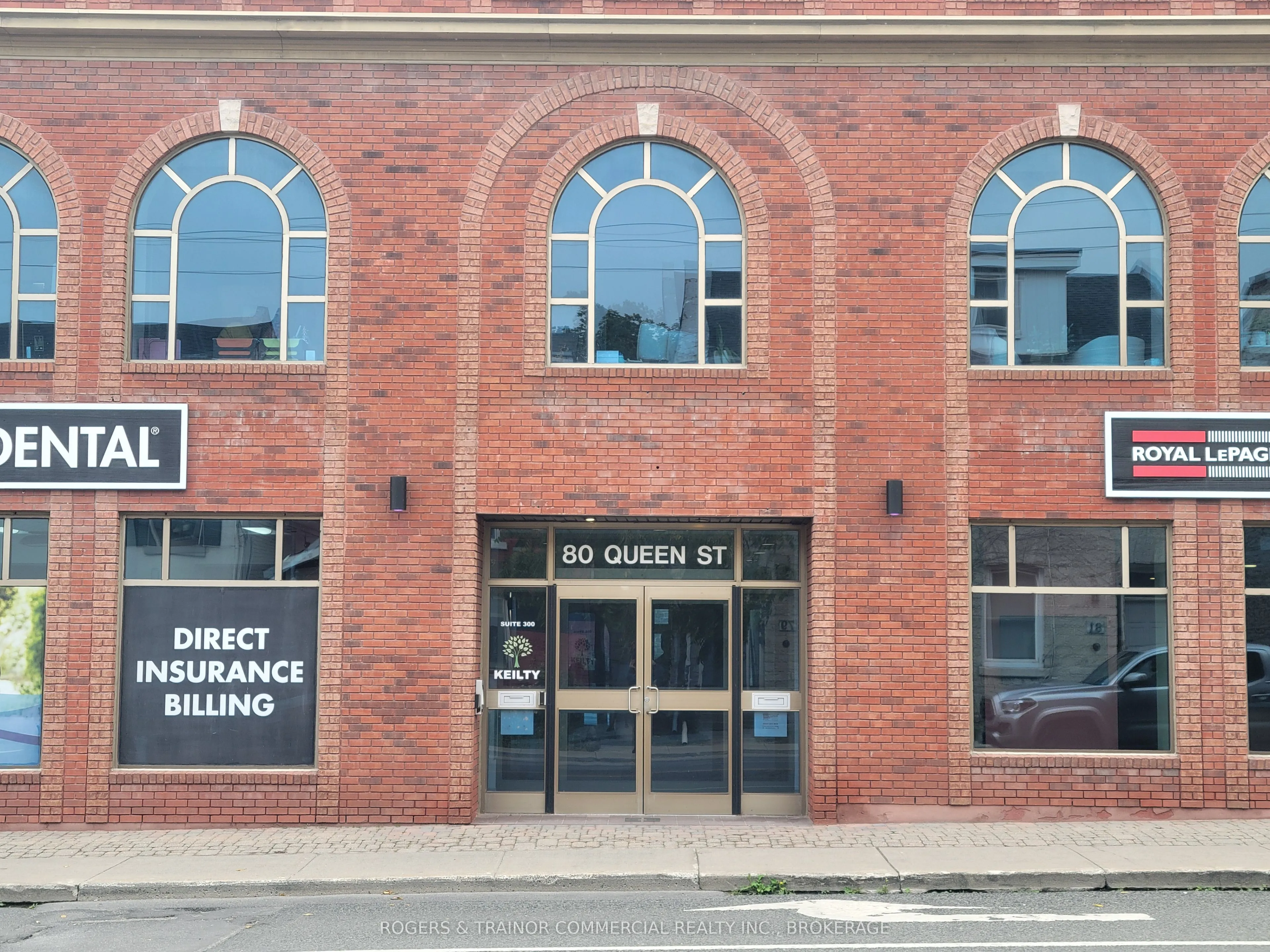 80 Queen Street #301