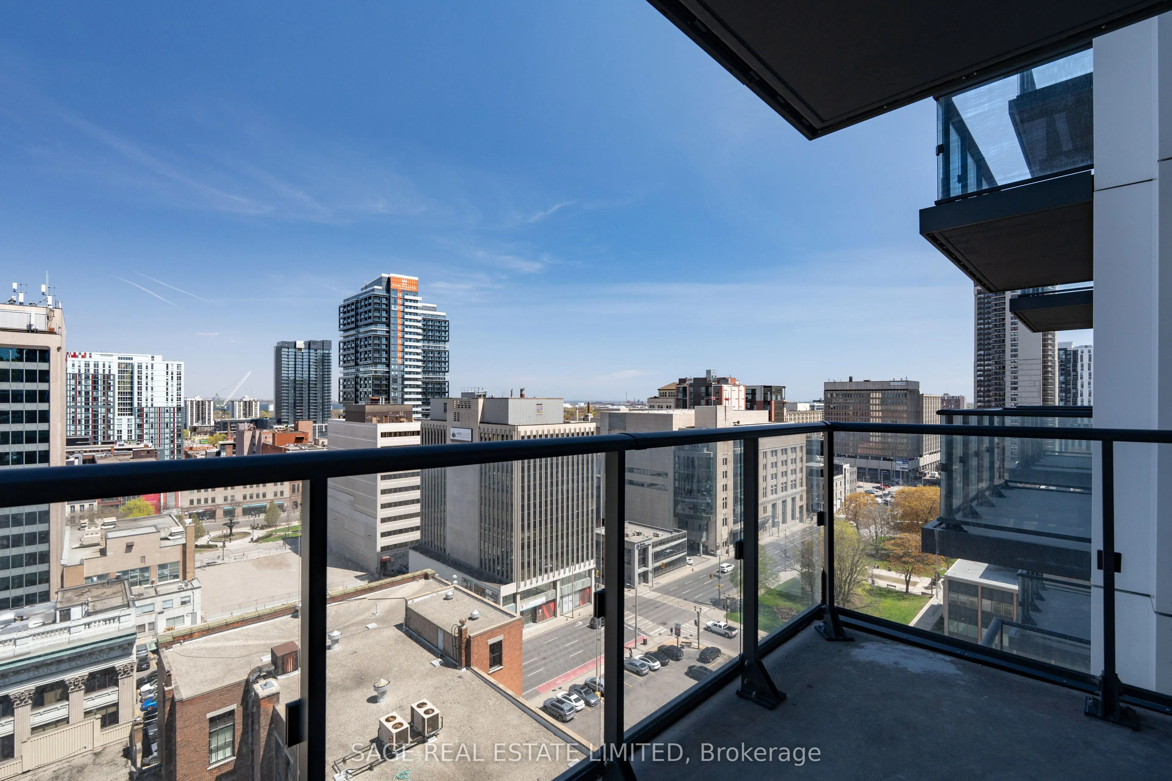 75 James Street S #1404