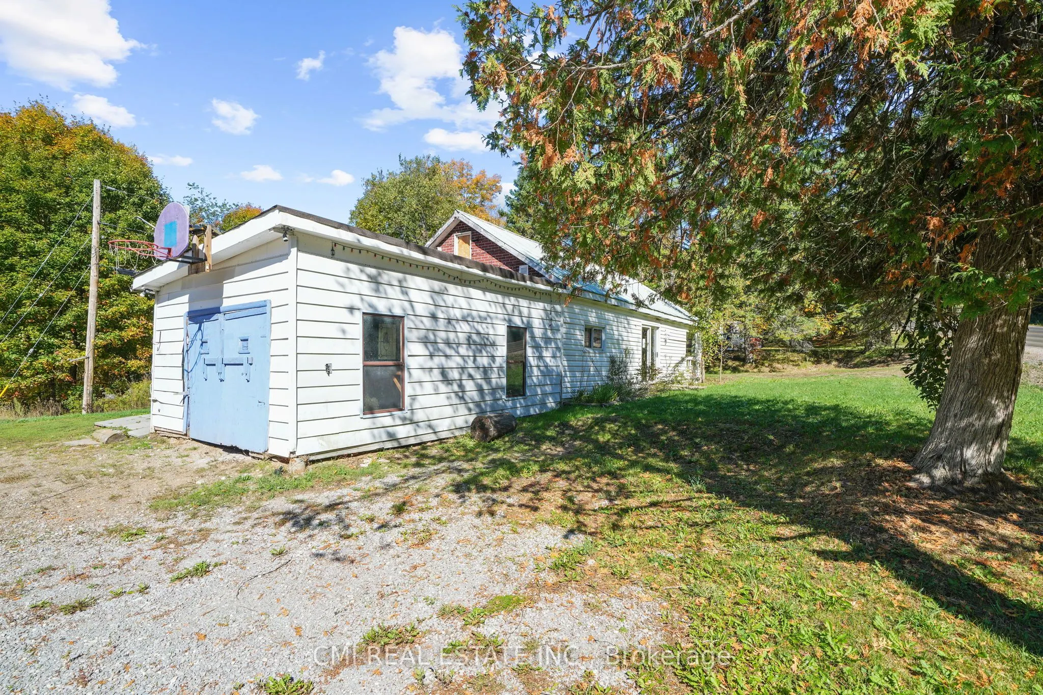 1093 South Lake Road
