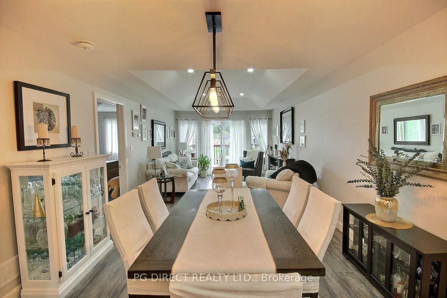 6 Dewal Place