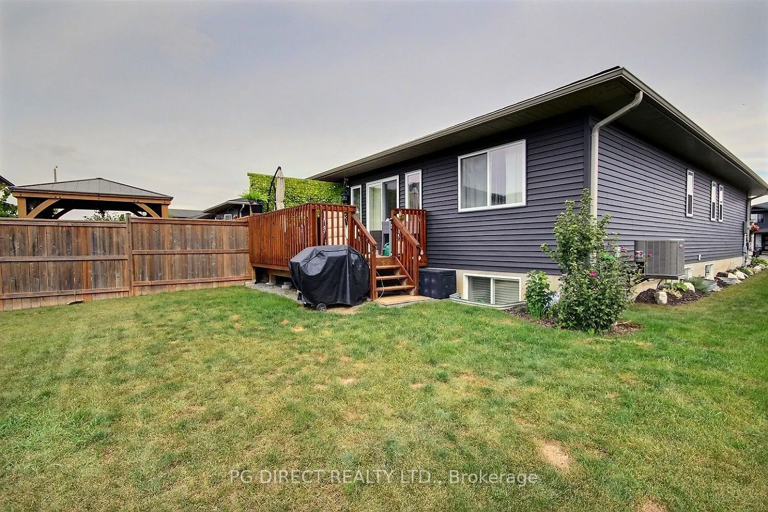 6 Dewal Place