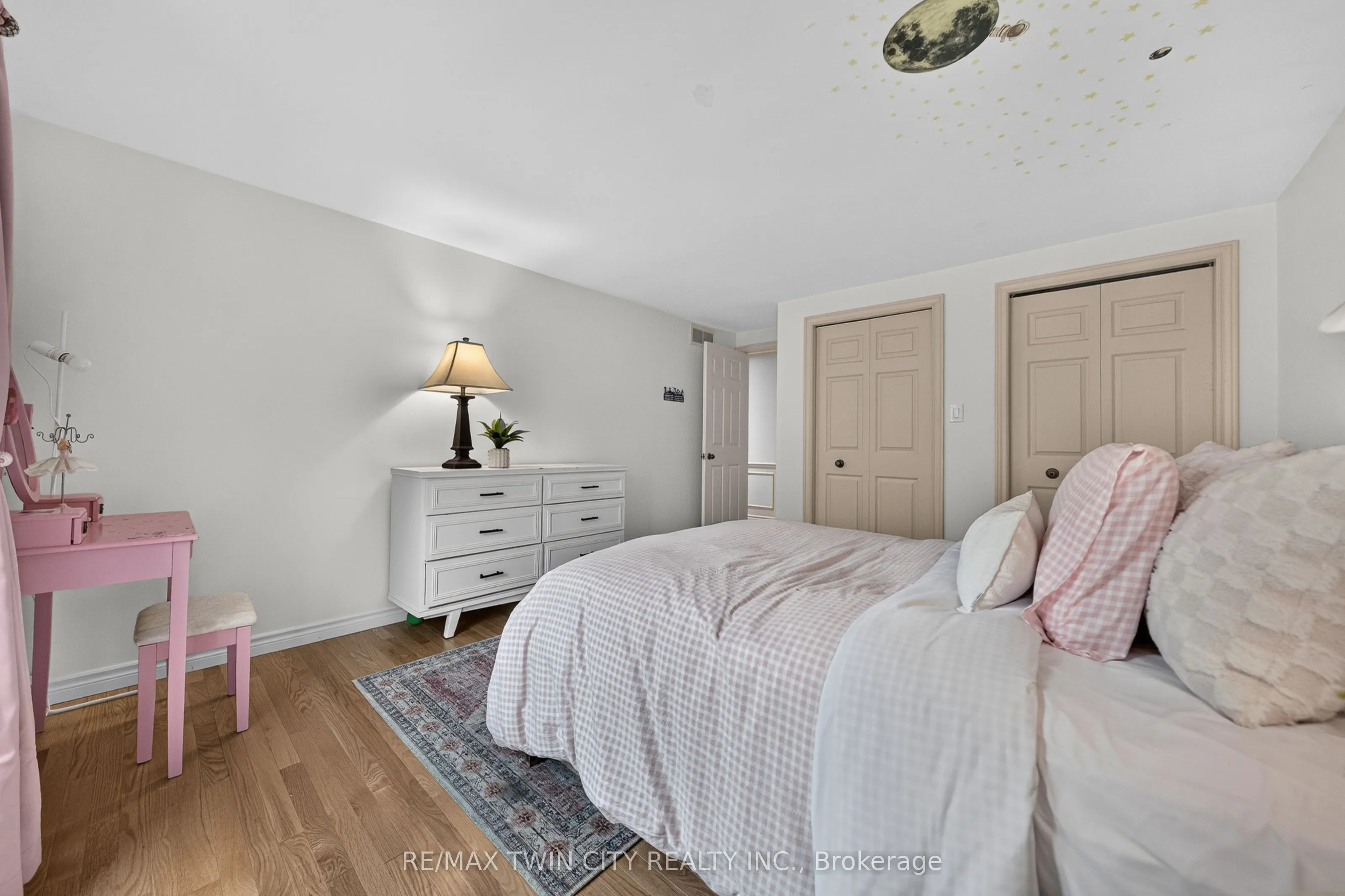 114 Frederick Banting Place