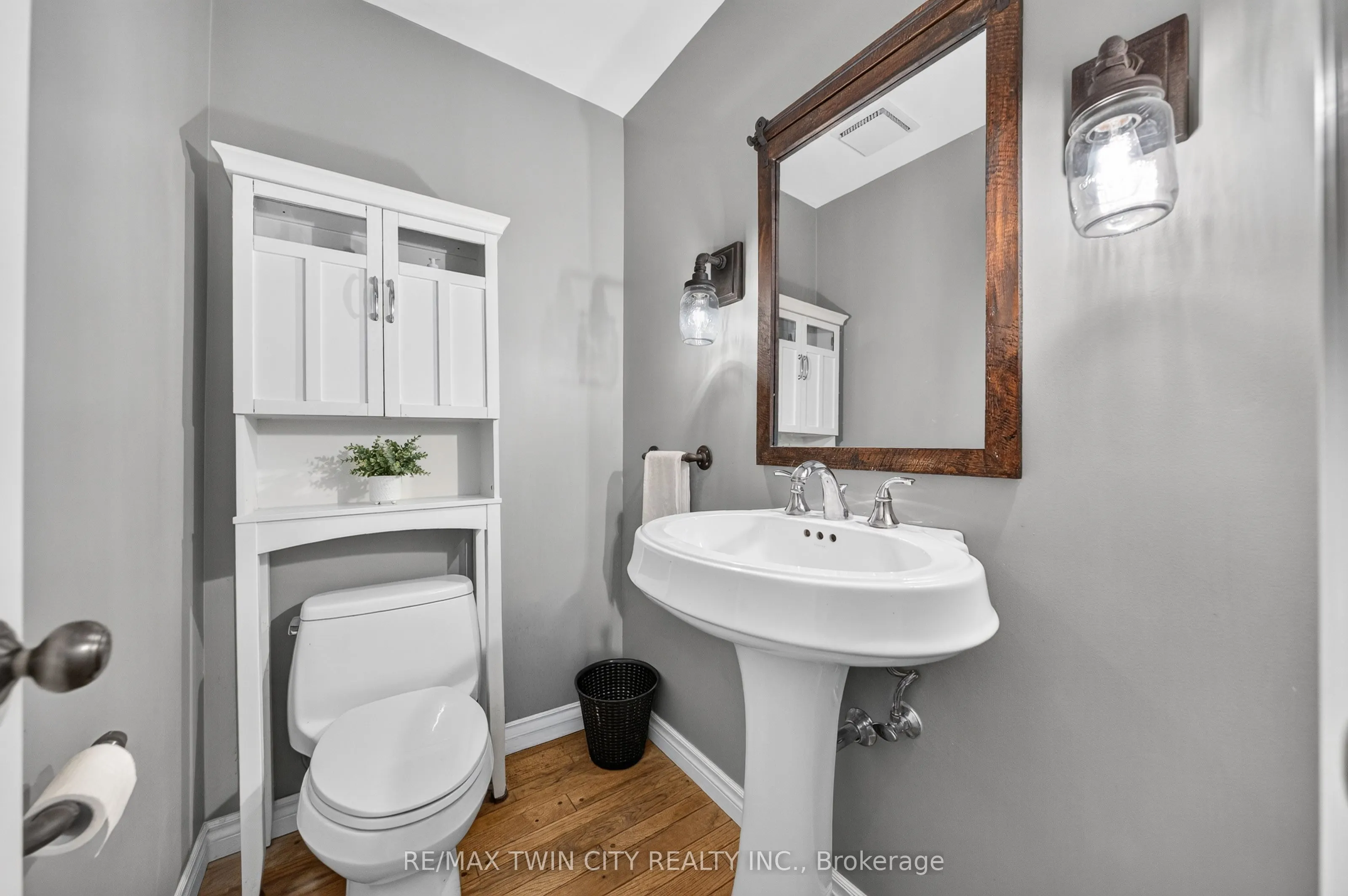 114 Frederick Banting Place