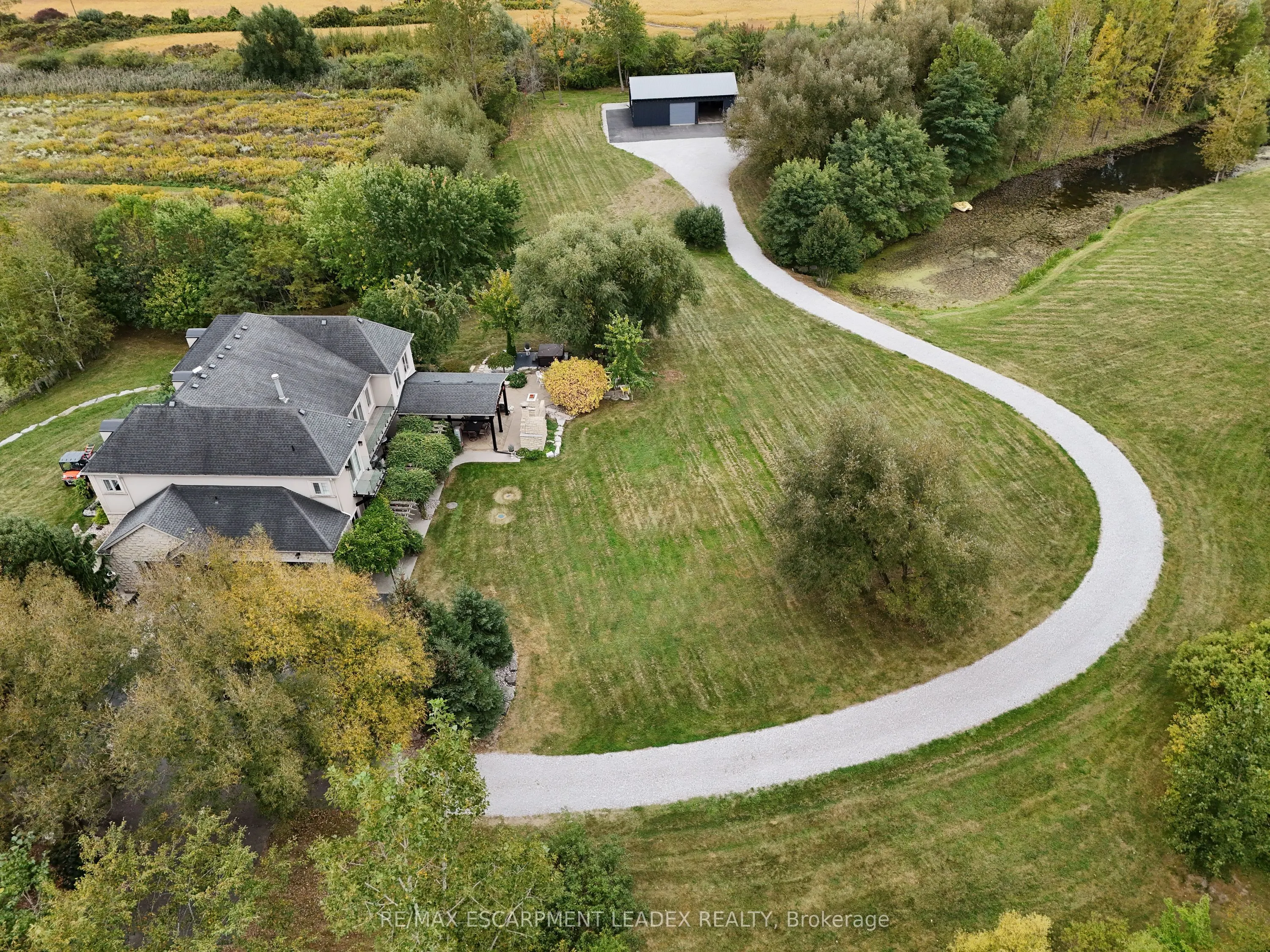 740 Fiddlers Green Road