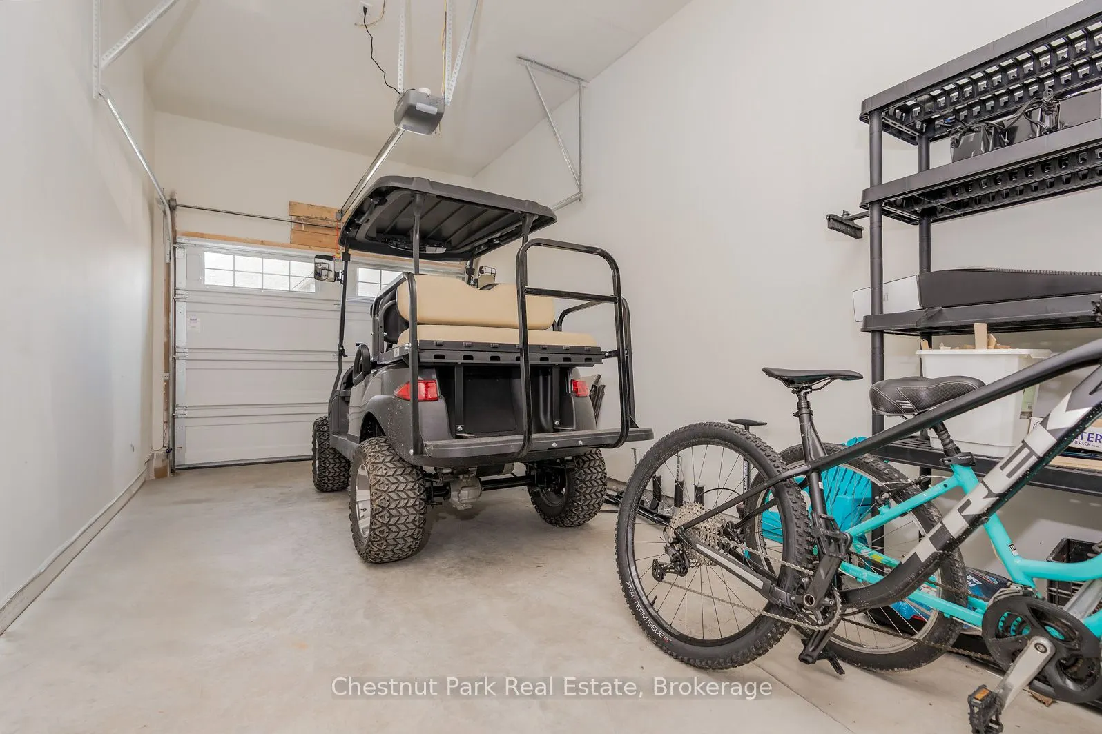 161 Hawthorn Crescent #33