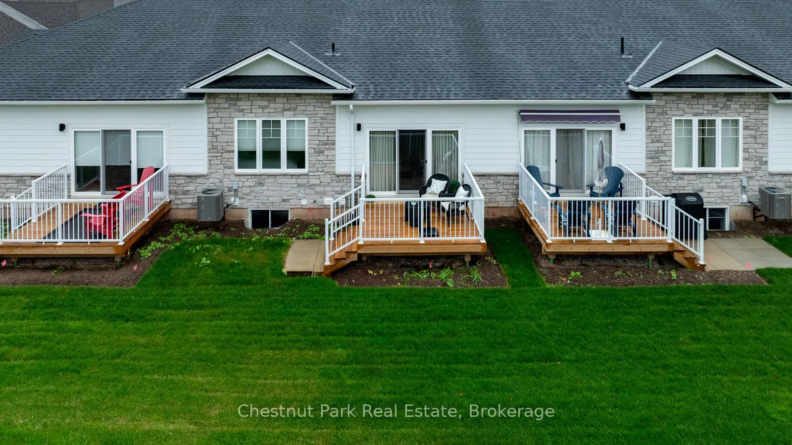 161 Hawthorn Crescent #33