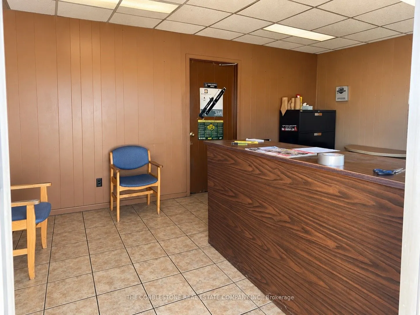 355 CABANA Road E