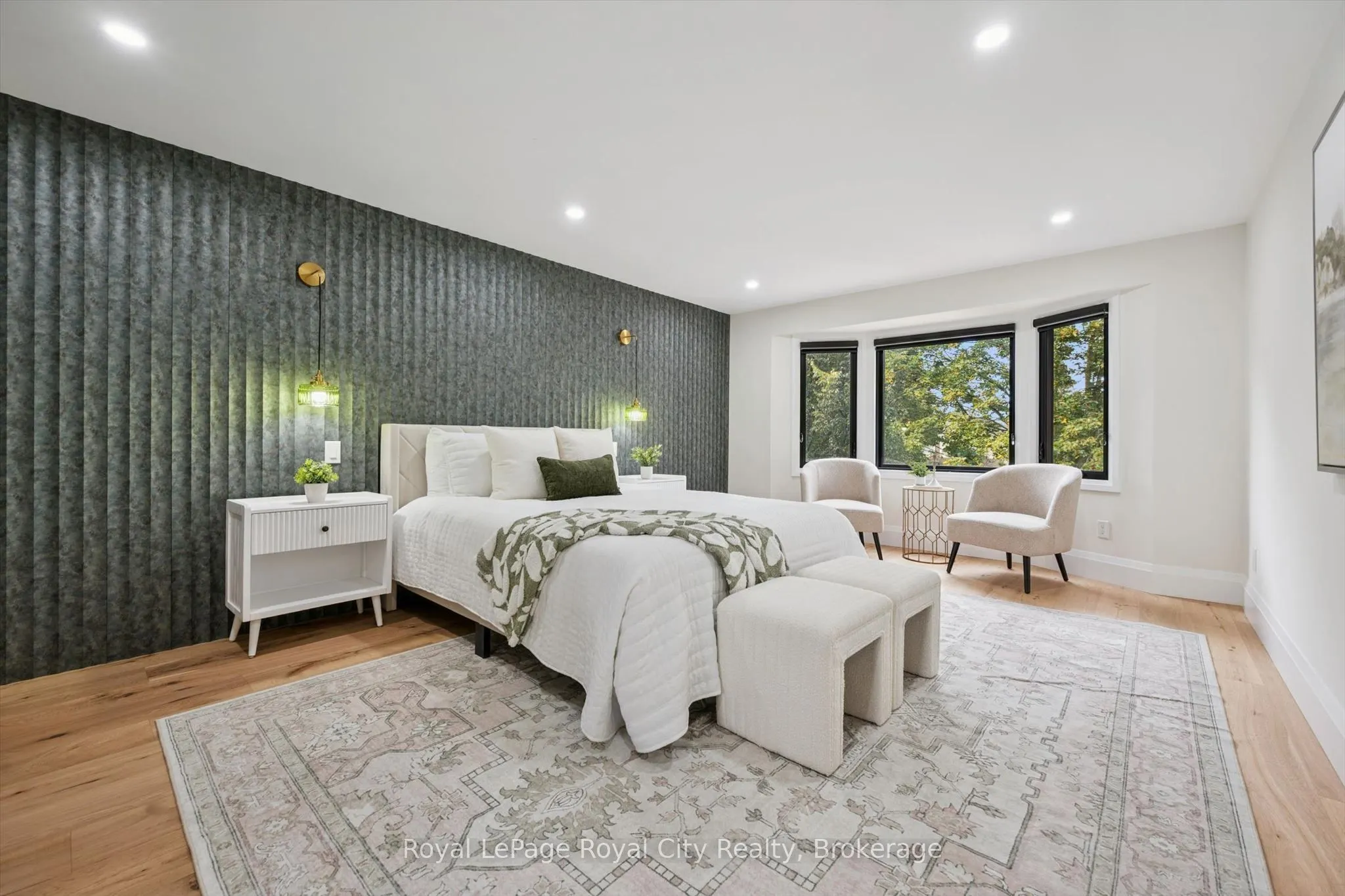 11 Bridlewood Drive