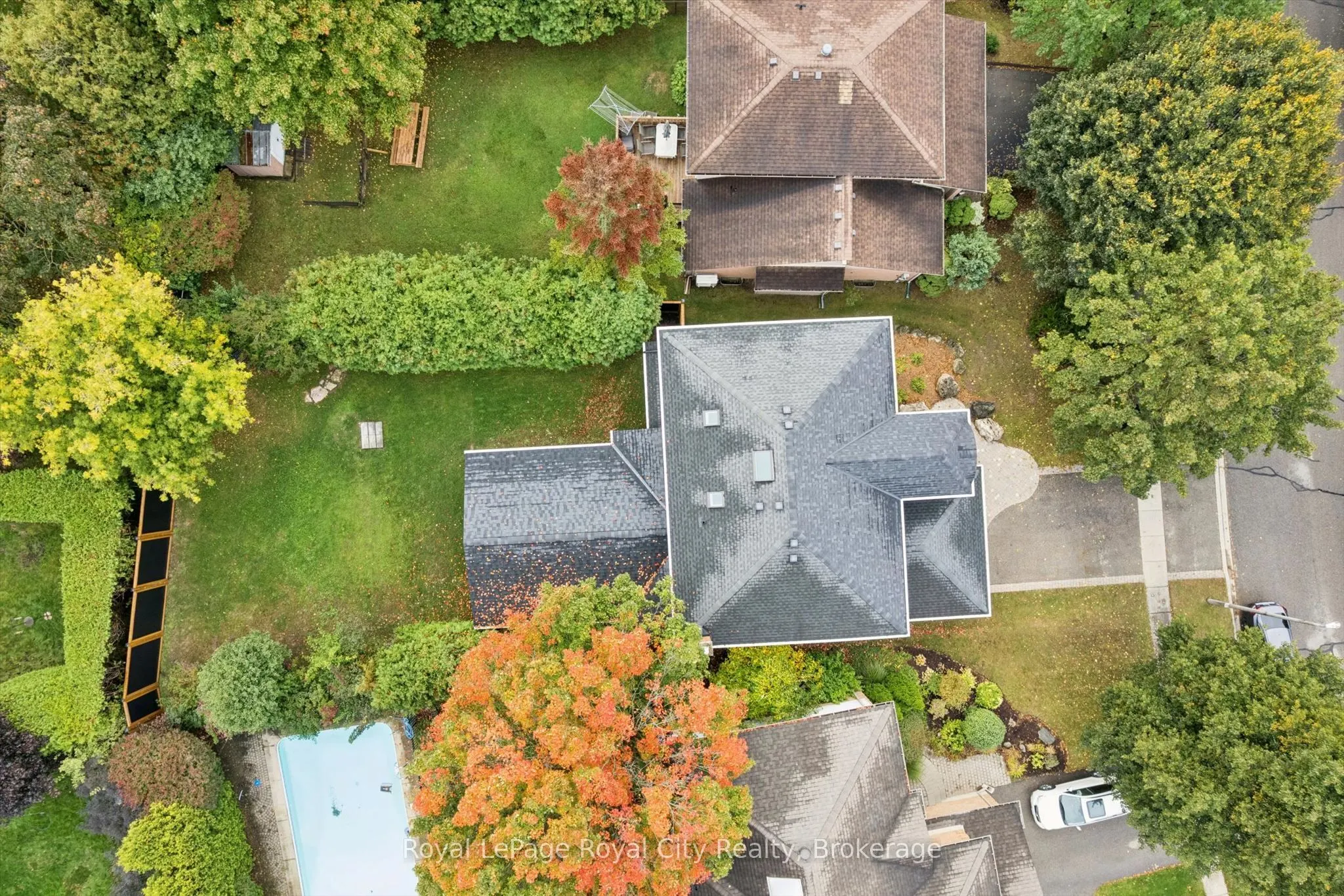 11 Bridlewood Drive