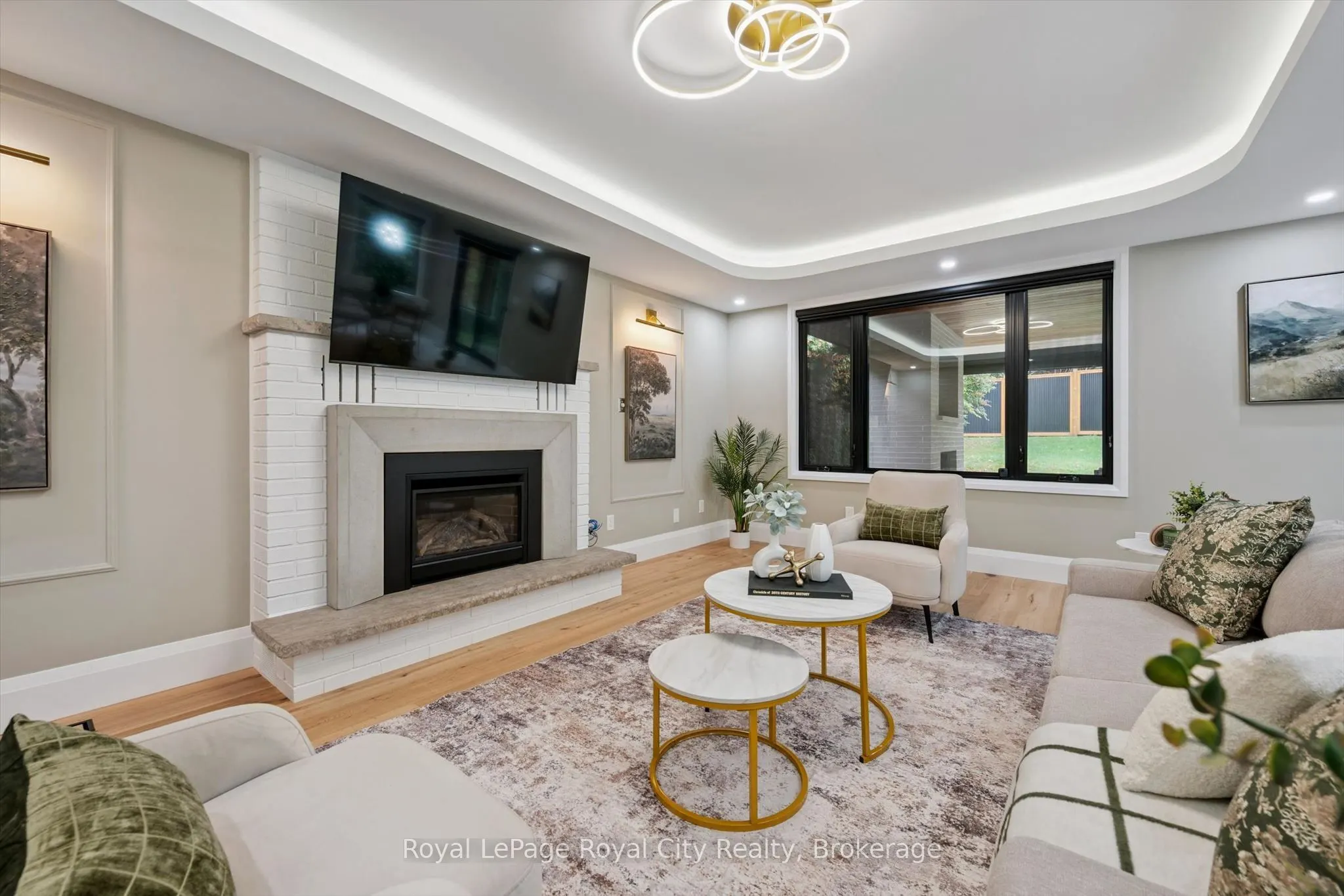 11 Bridlewood Drive