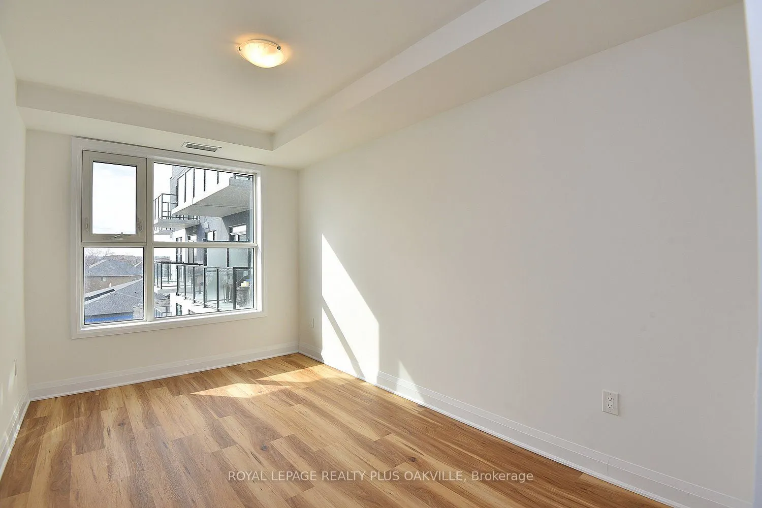 1936 Rymal Road E #422