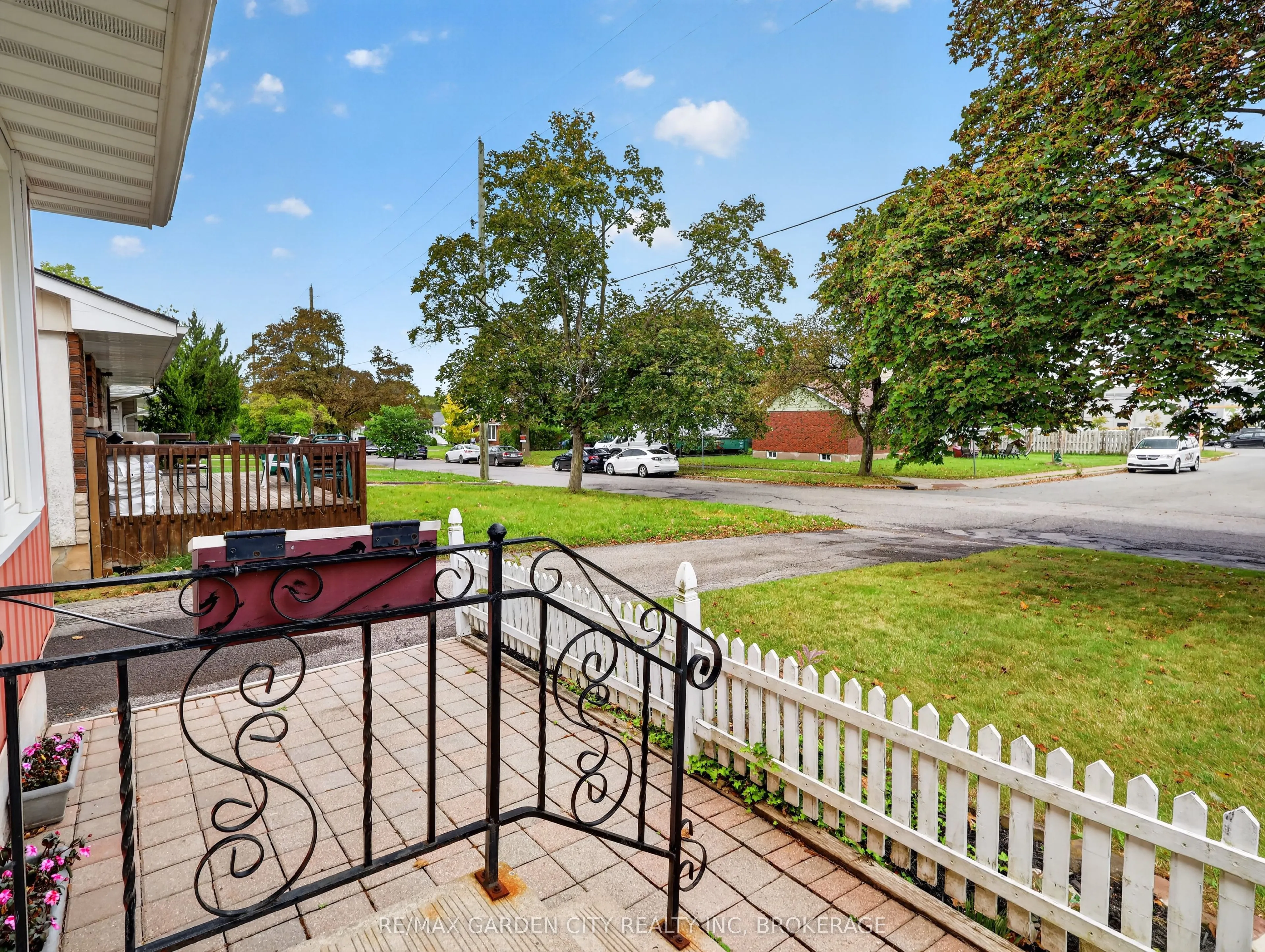 94 Jacobson Avenue