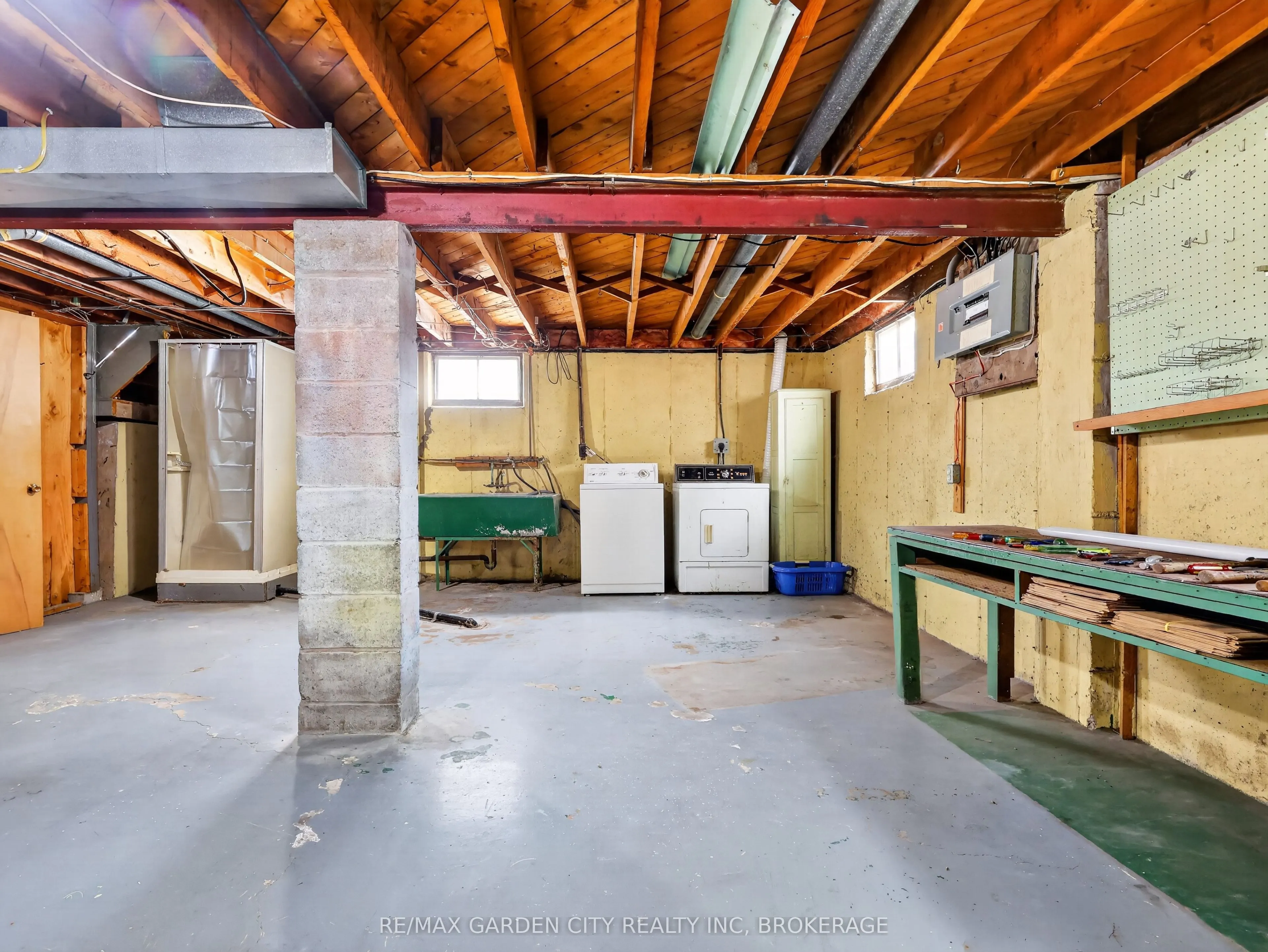 94 Jacobson Avenue