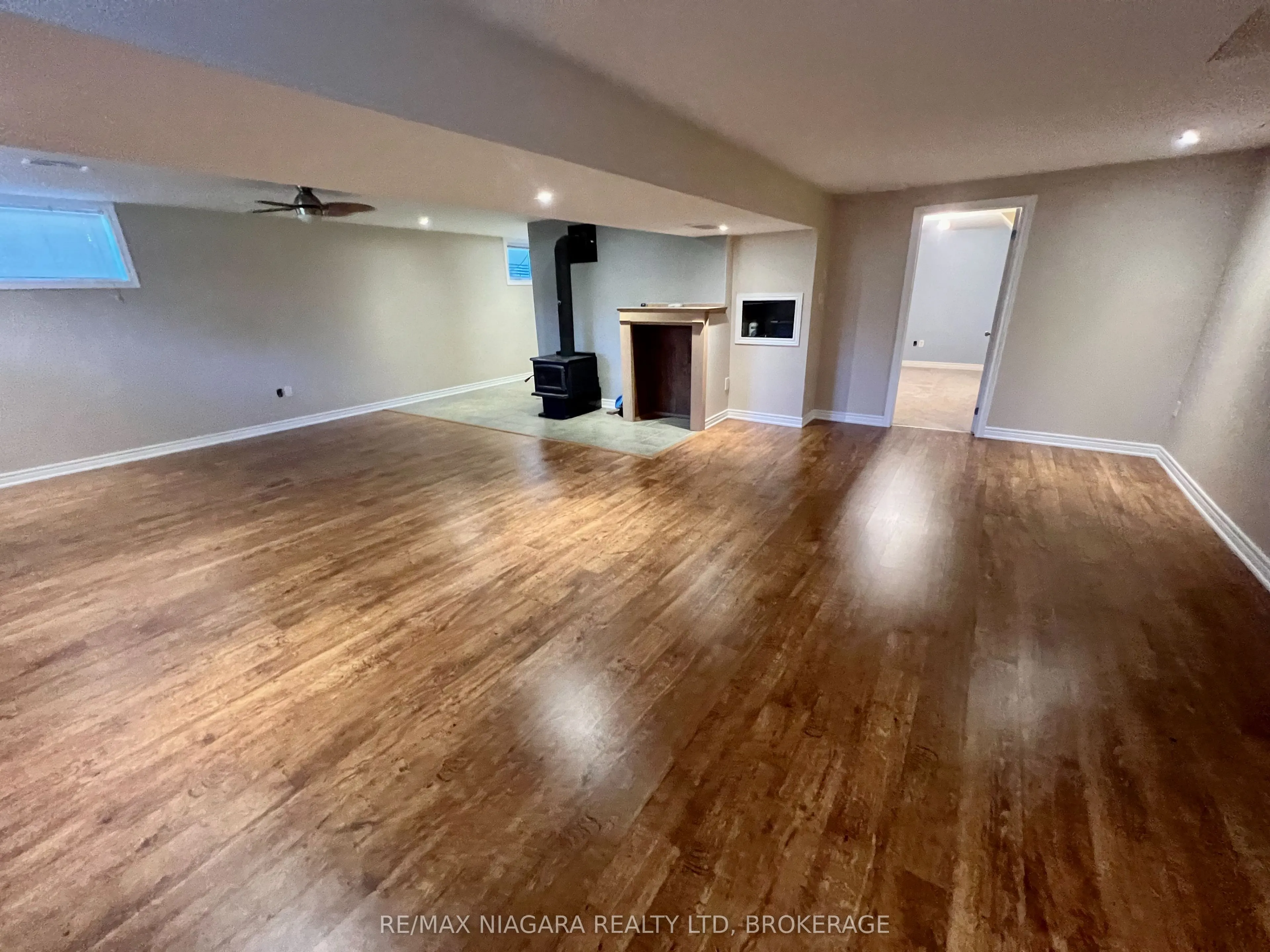 709 Roland Road