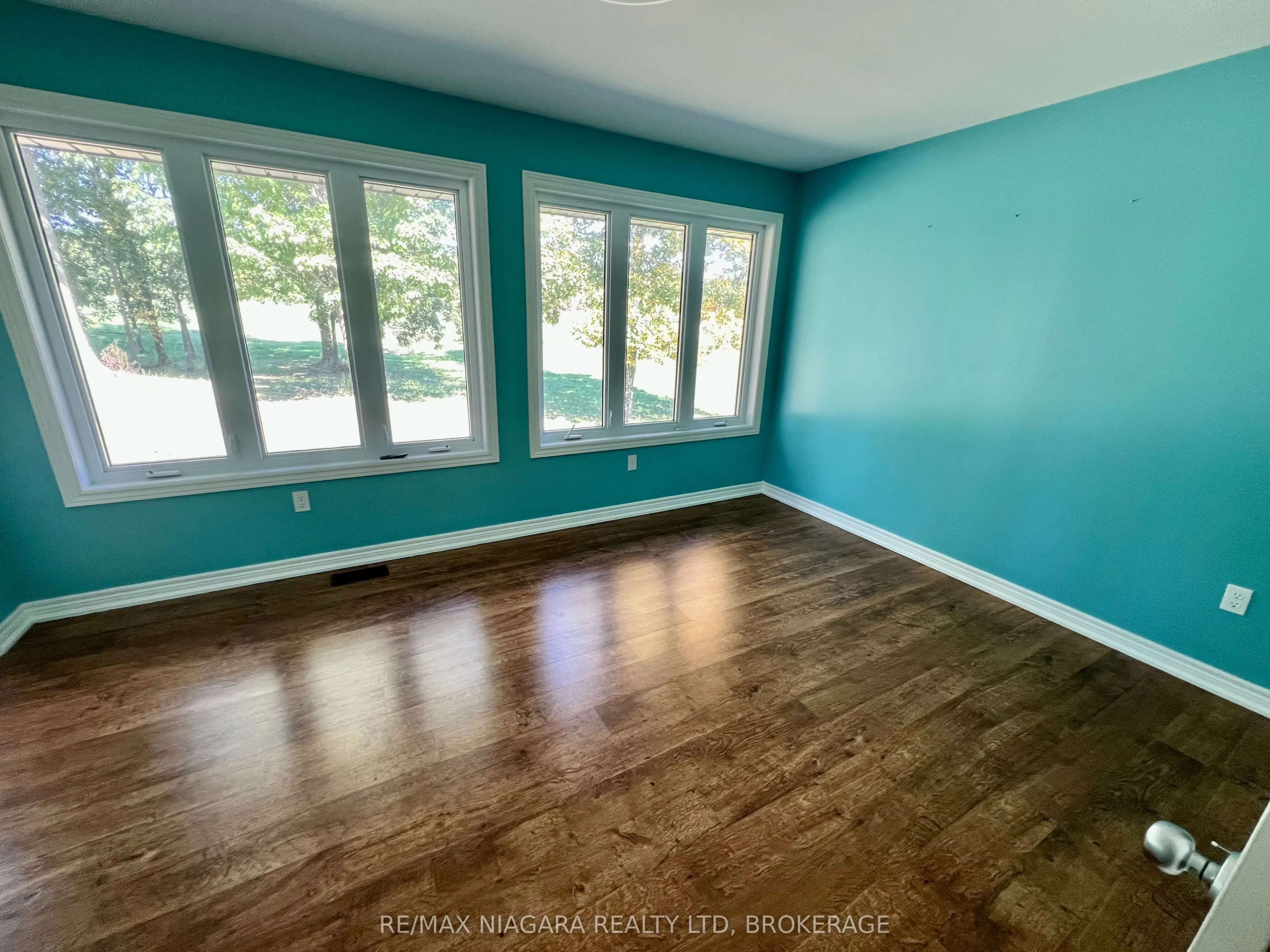 709 Roland Road