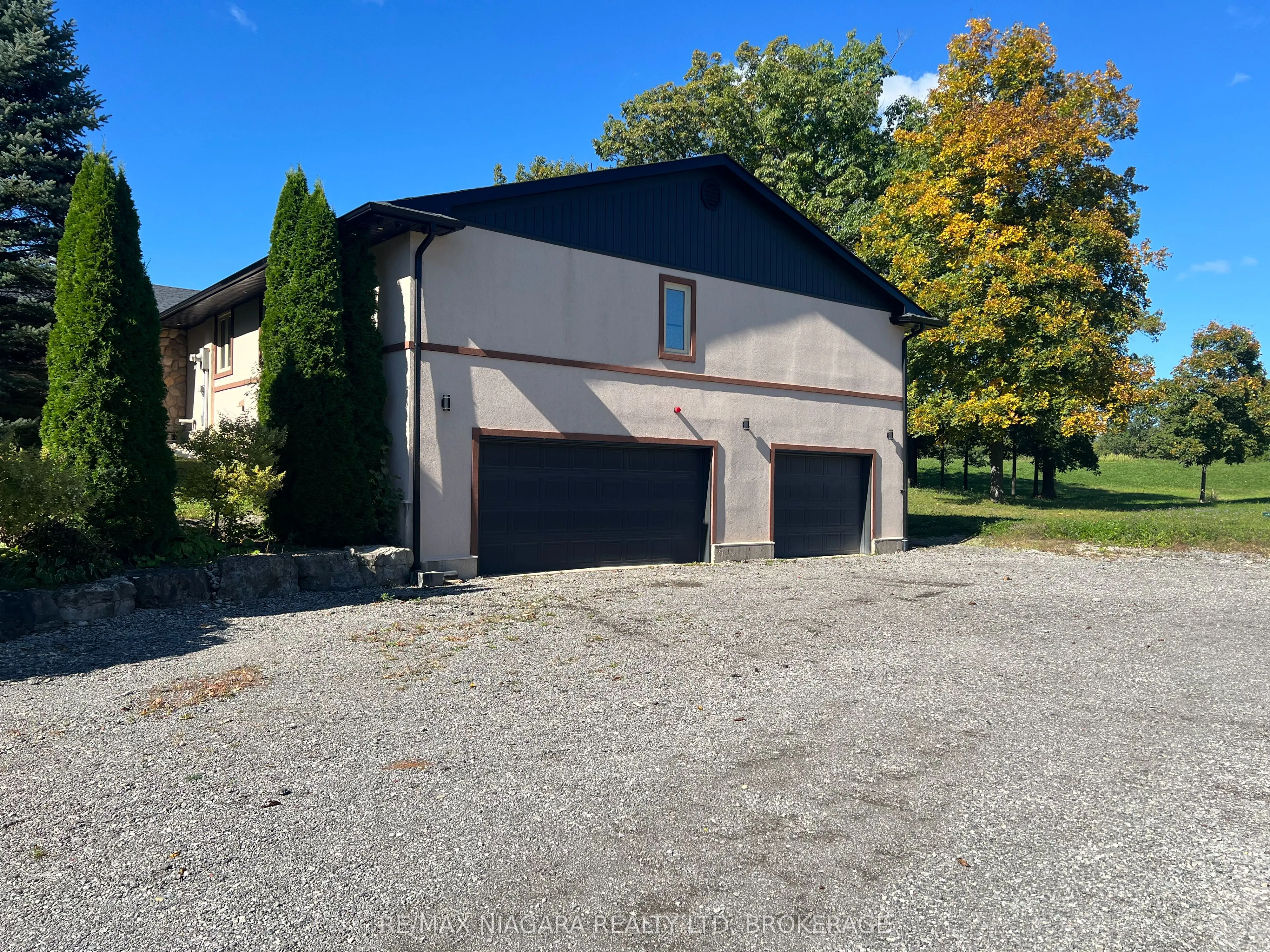709 Roland Road