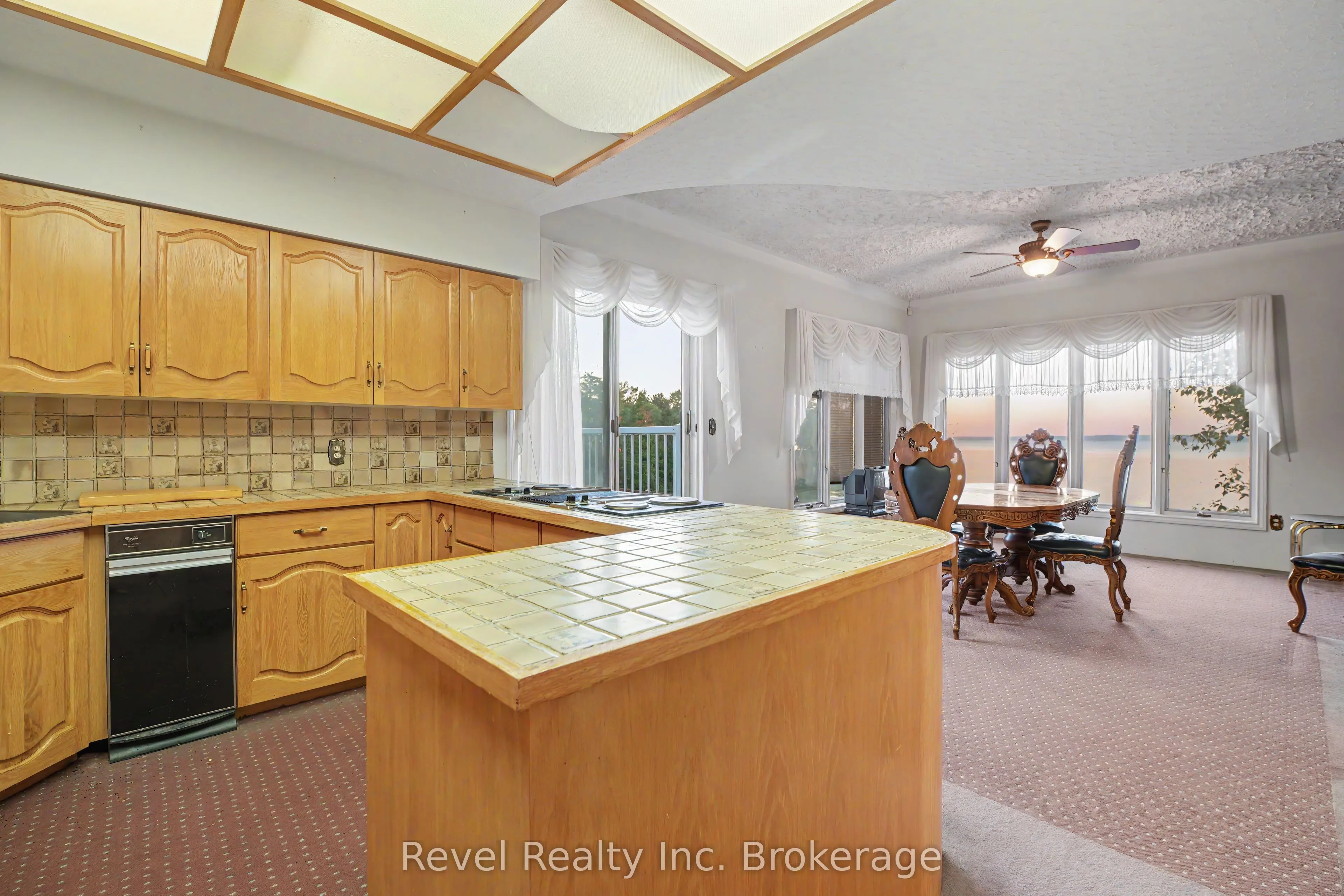 1278 Highway 654 W